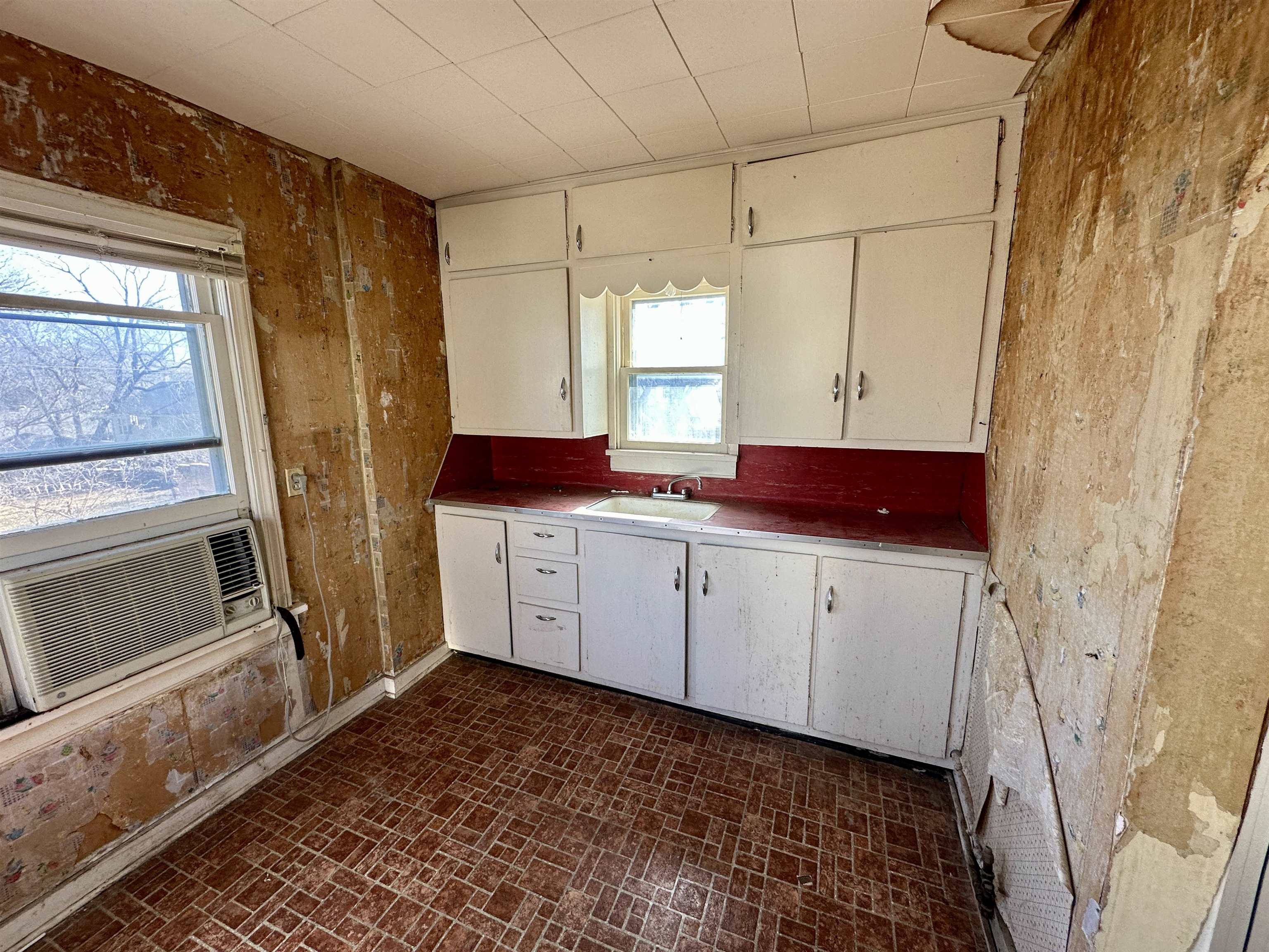 206 S Osage Wichita KS 67213