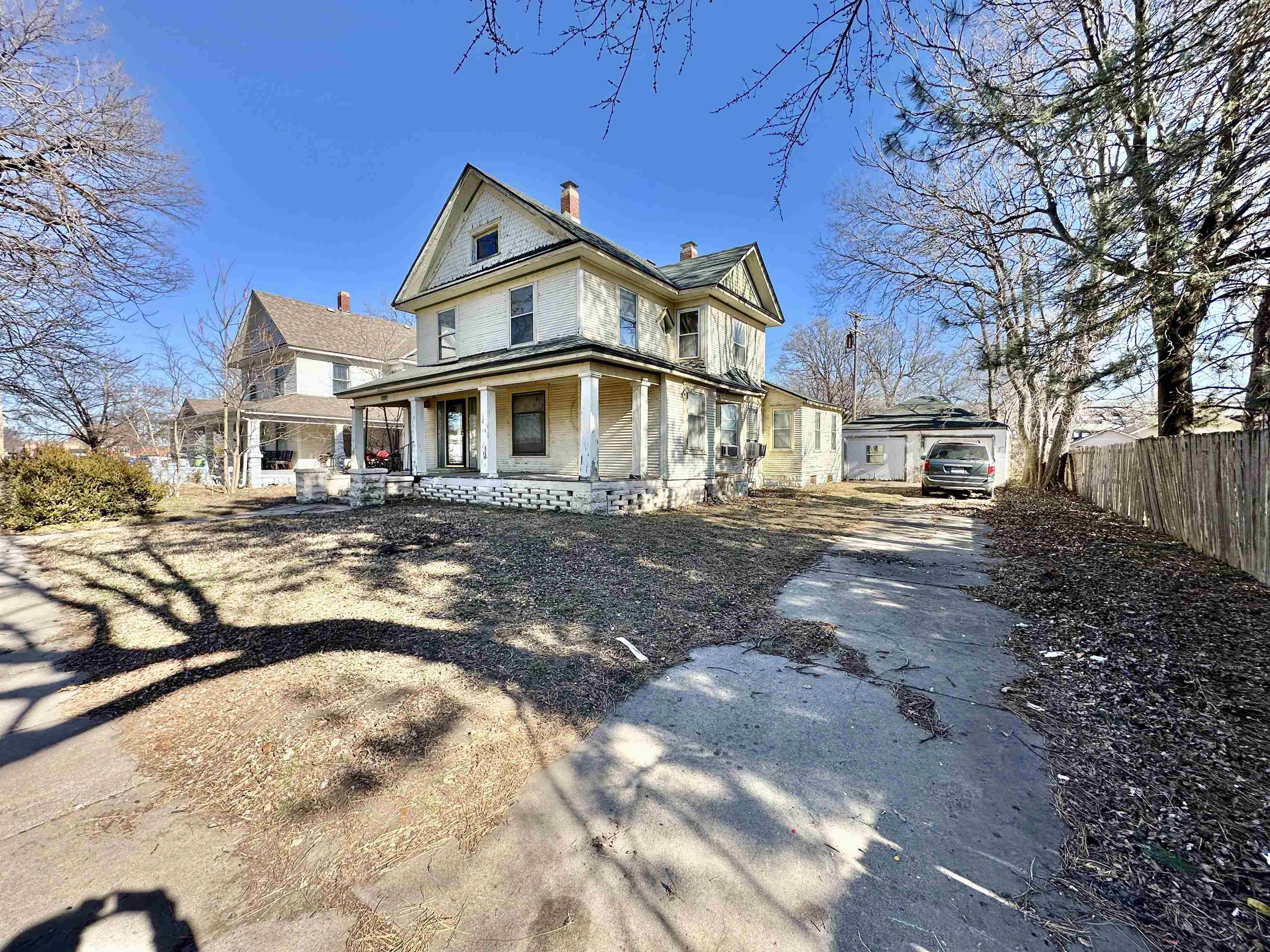 206 S Osage Wichita KS 67213