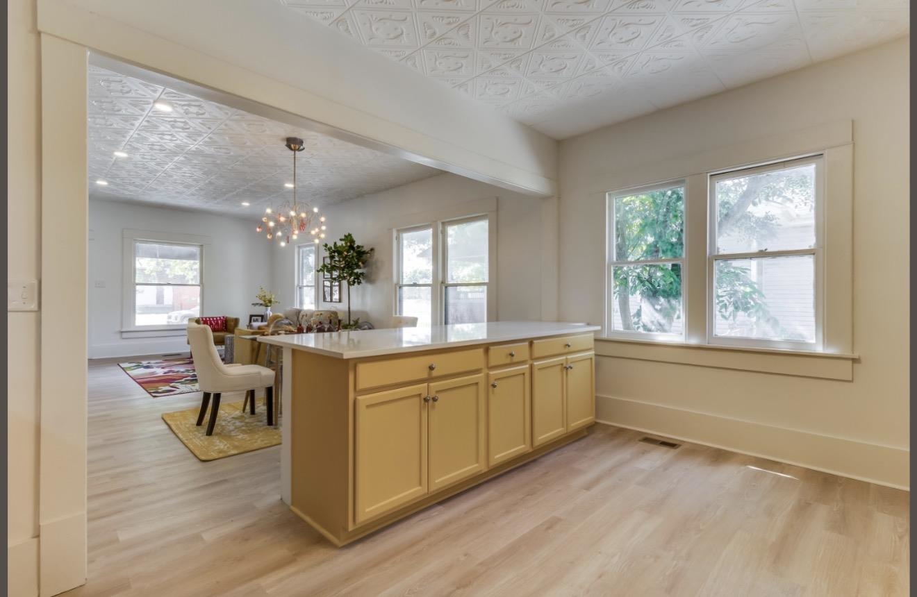 839 S Elizabeth Street Wichita KS 67213
