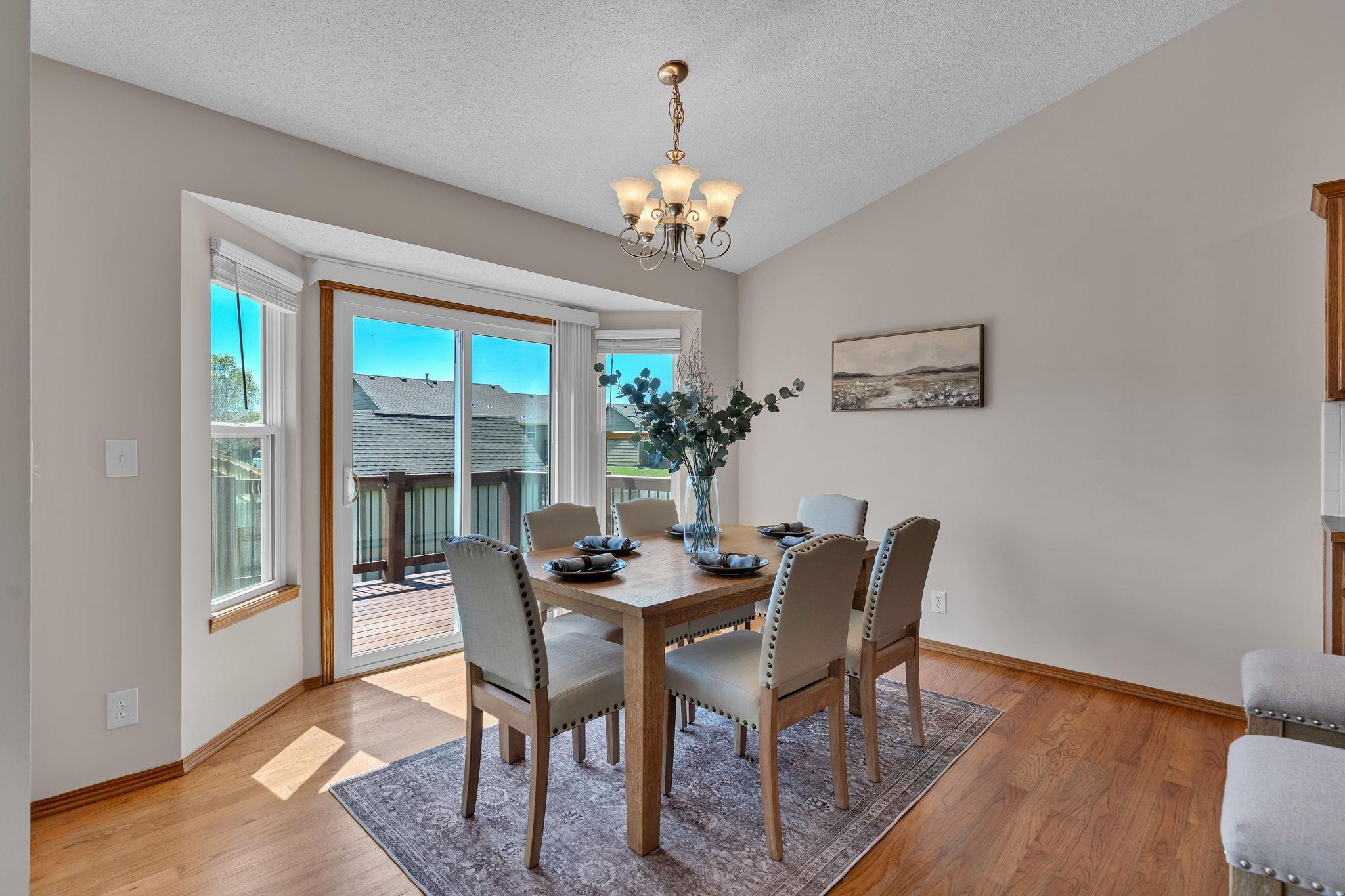 3225 S Bluelake Court Wichita KS 67215-1022