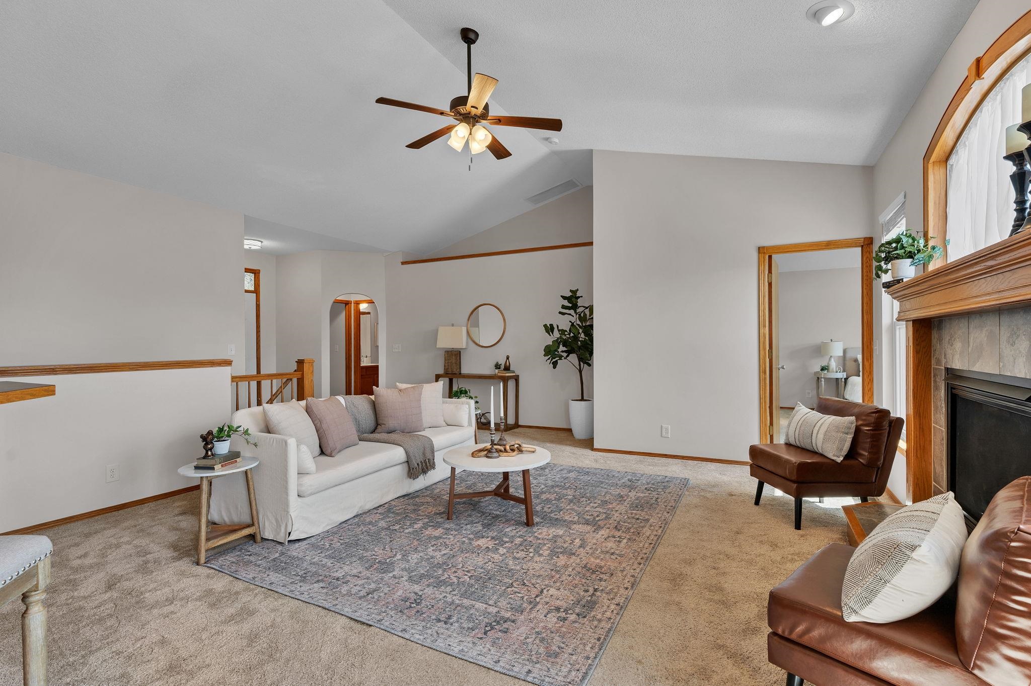 3225 S Bluelake Court Wichita KS 67215-1022