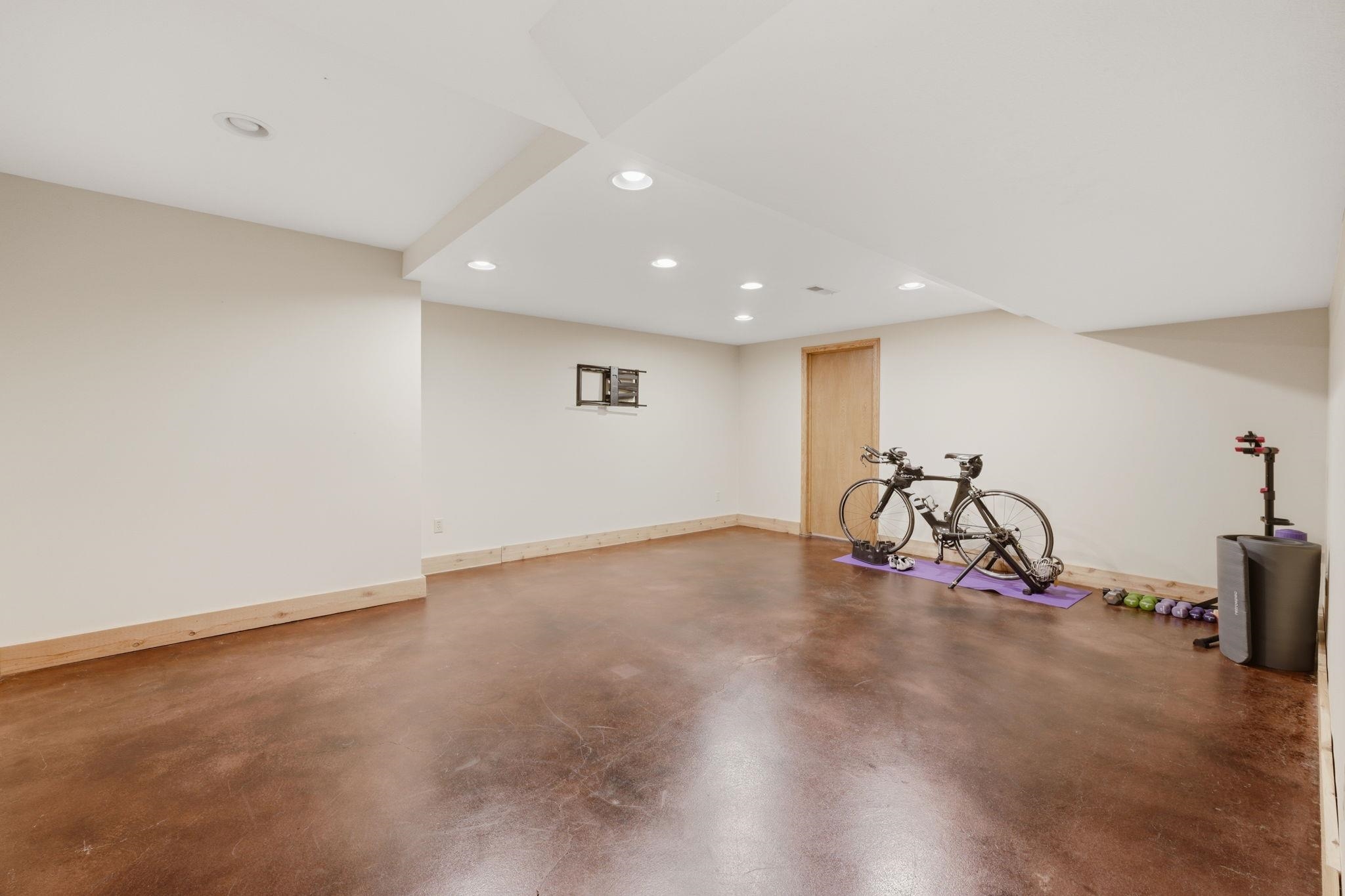 2935 N Wilderness Street Wichita KS 67226