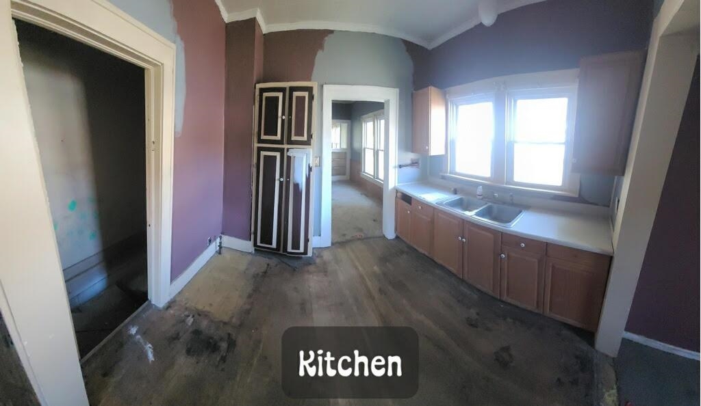 1204 E 11th Avenue Winfield KS 67156