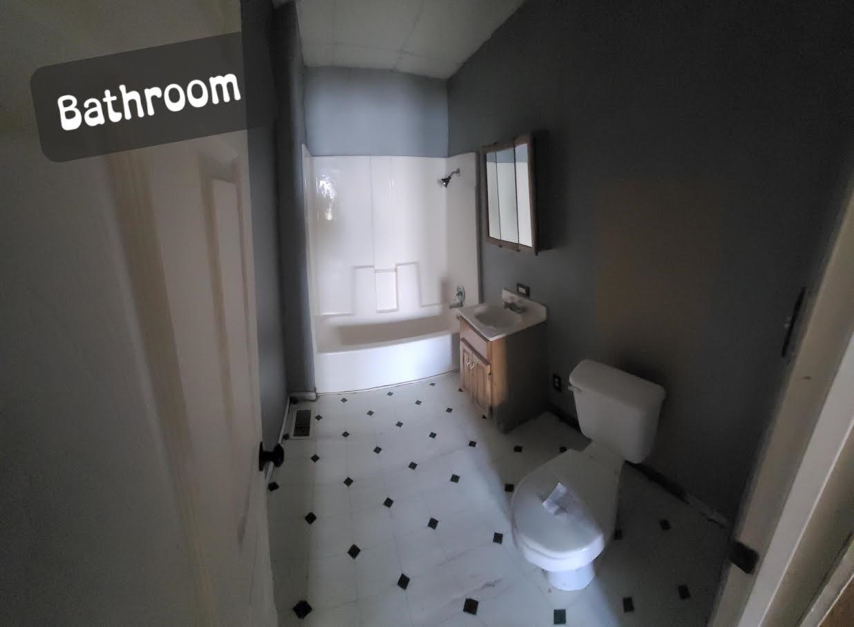 1204 E 11th Avenue Winfield KS 67156