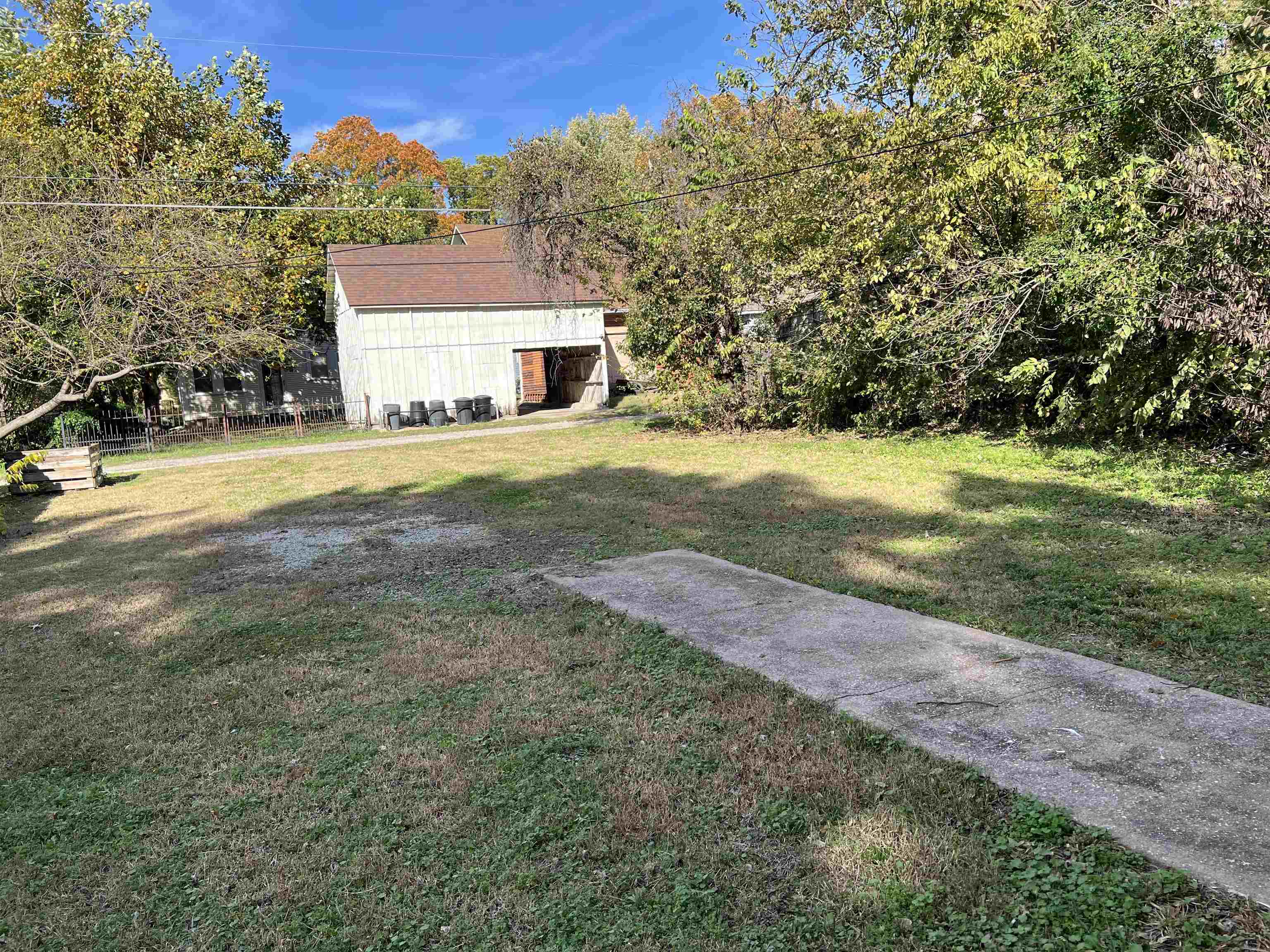 1204 E 11th Avenue Winfield KS 67156