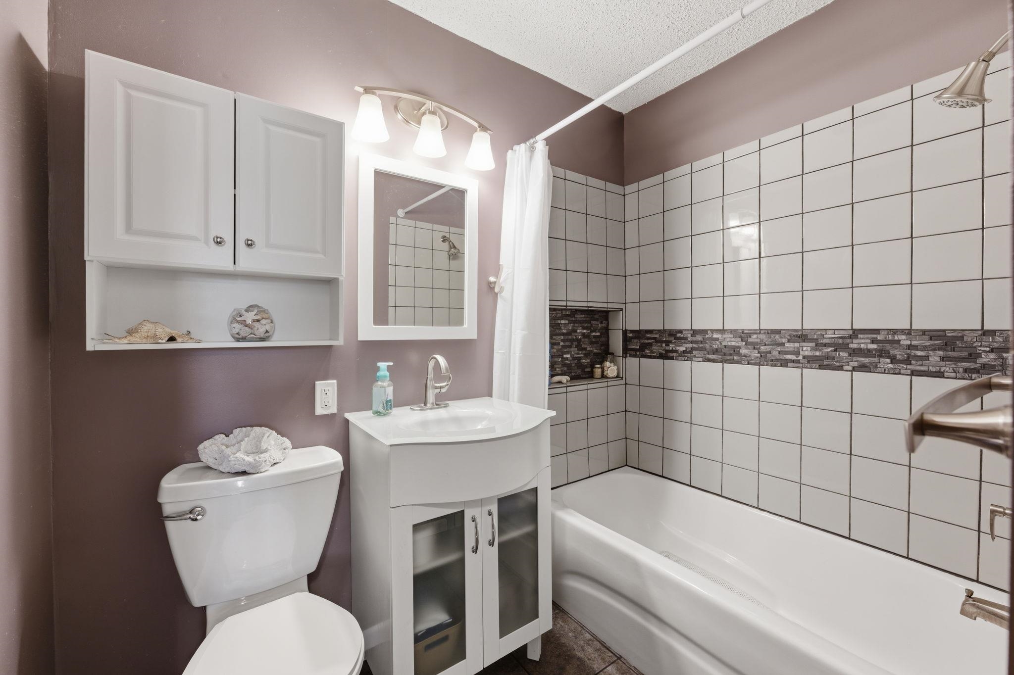 343 N Acadia Wichita KS 67212