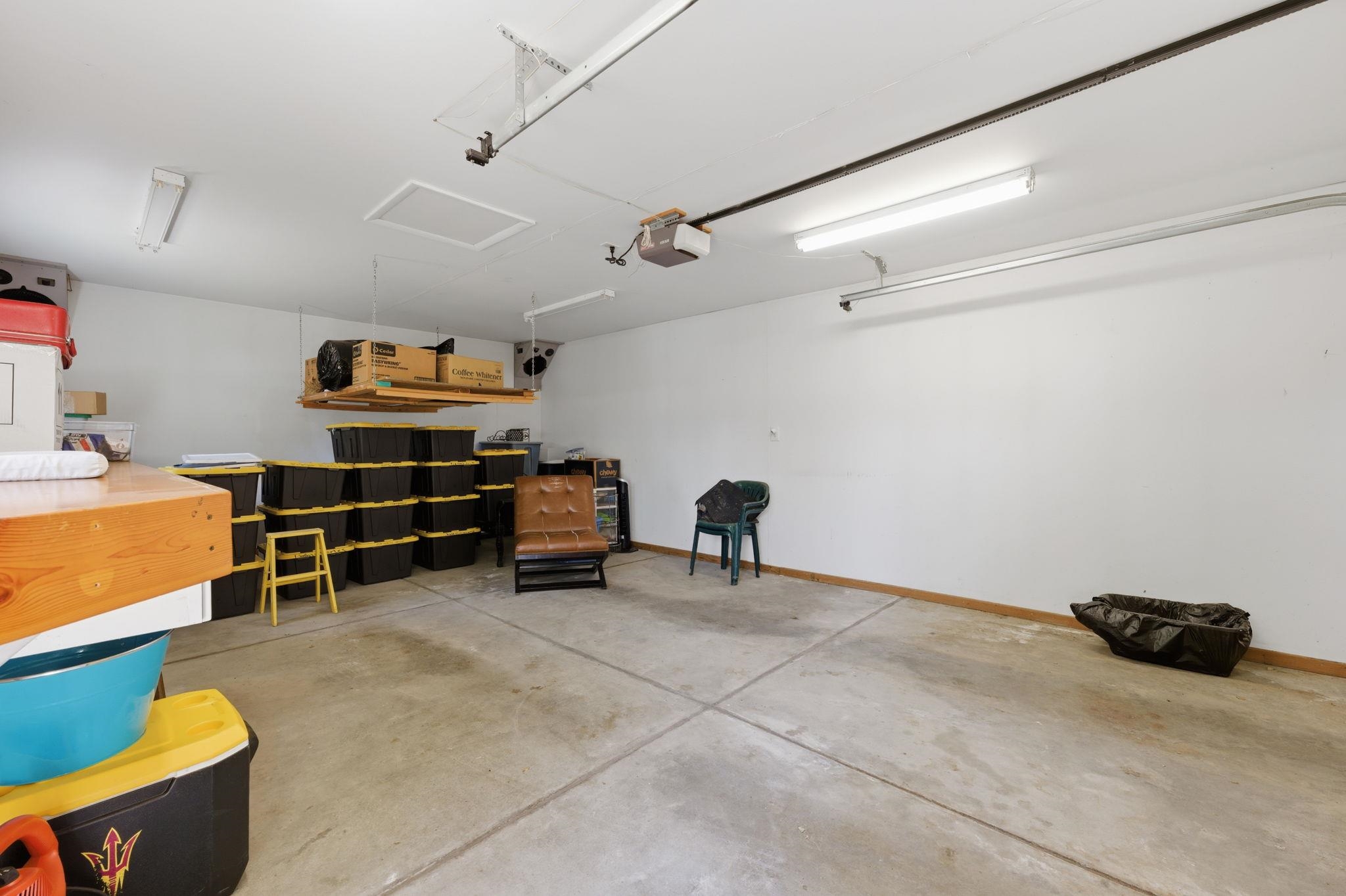 343 N Acadia Wichita KS 67212