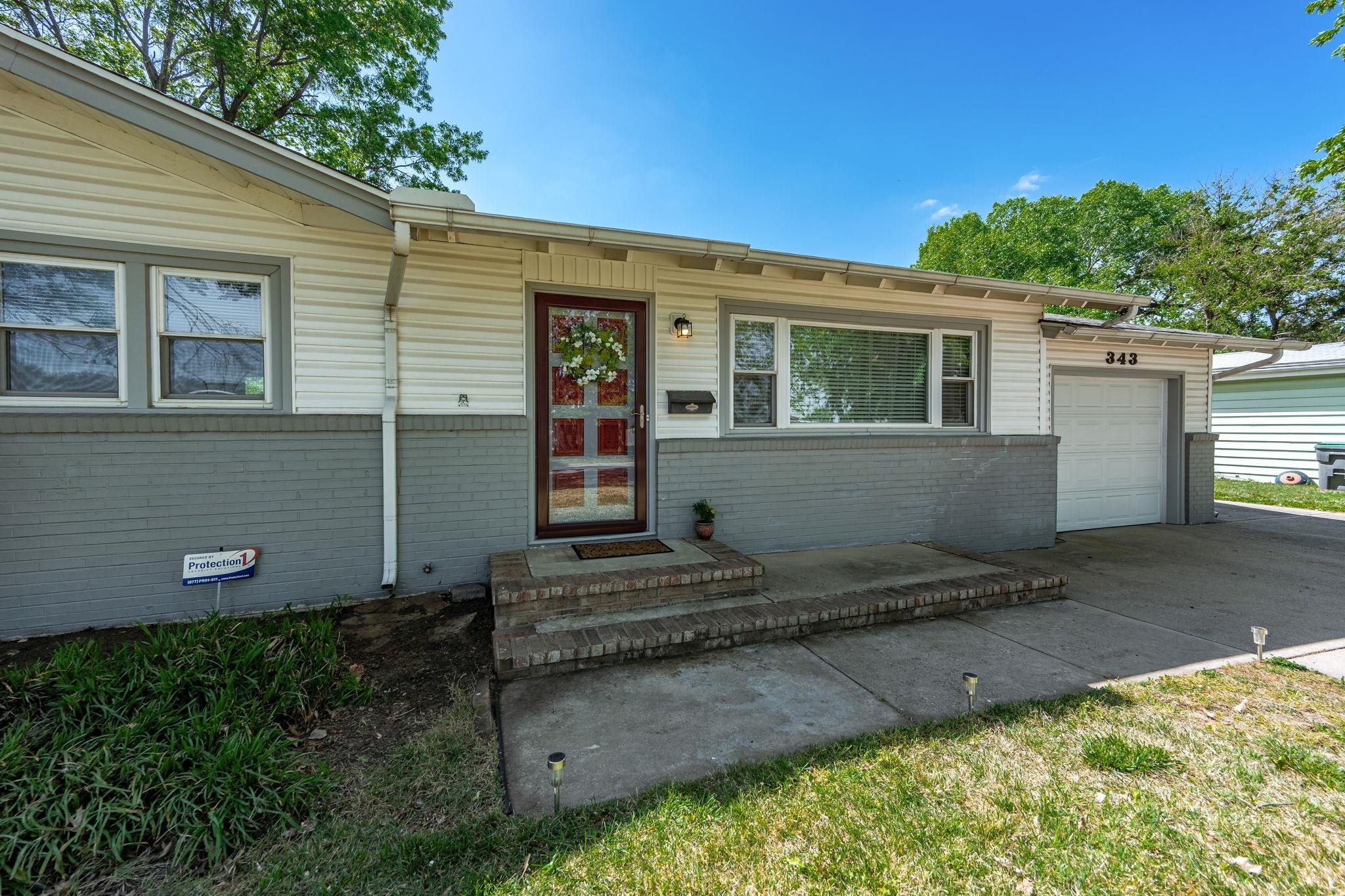 343 N Acadia Wichita KS 67212