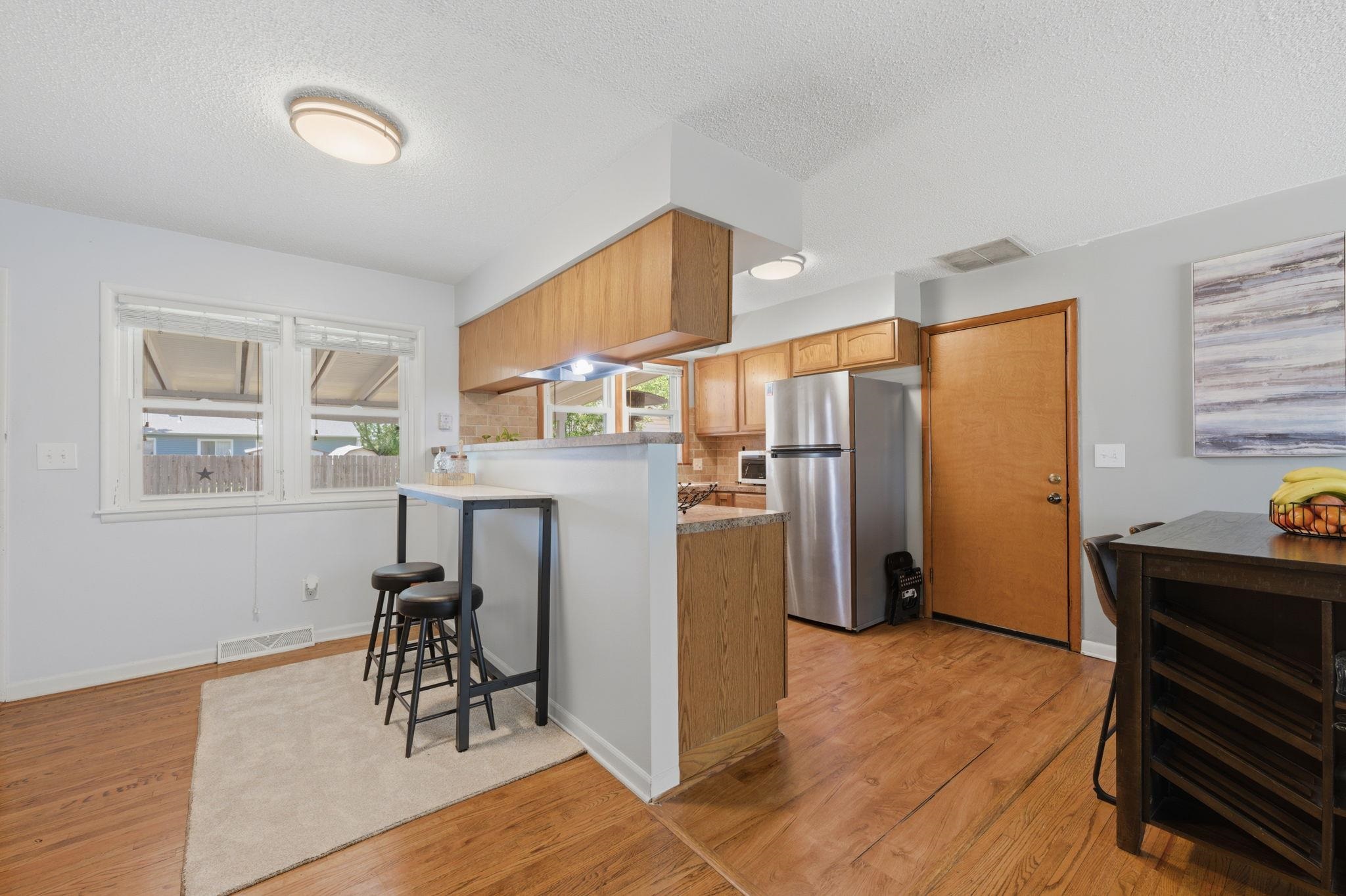 343 N Acadia Wichita KS 67212
