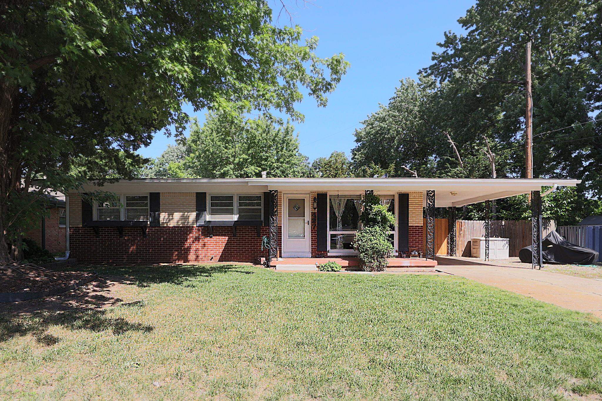 427 Ivah Haysville KS 67060