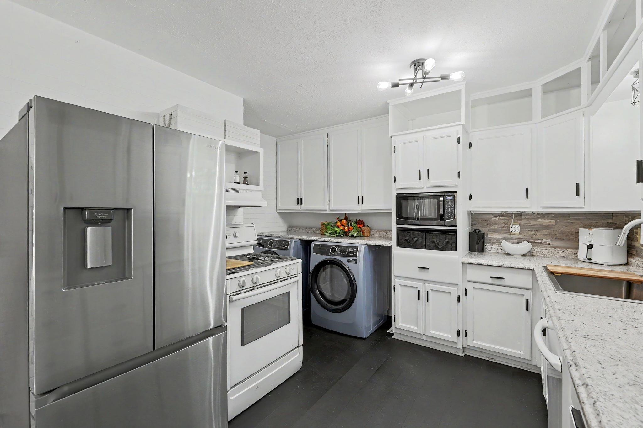 427 Ivah Haysville KS 67060