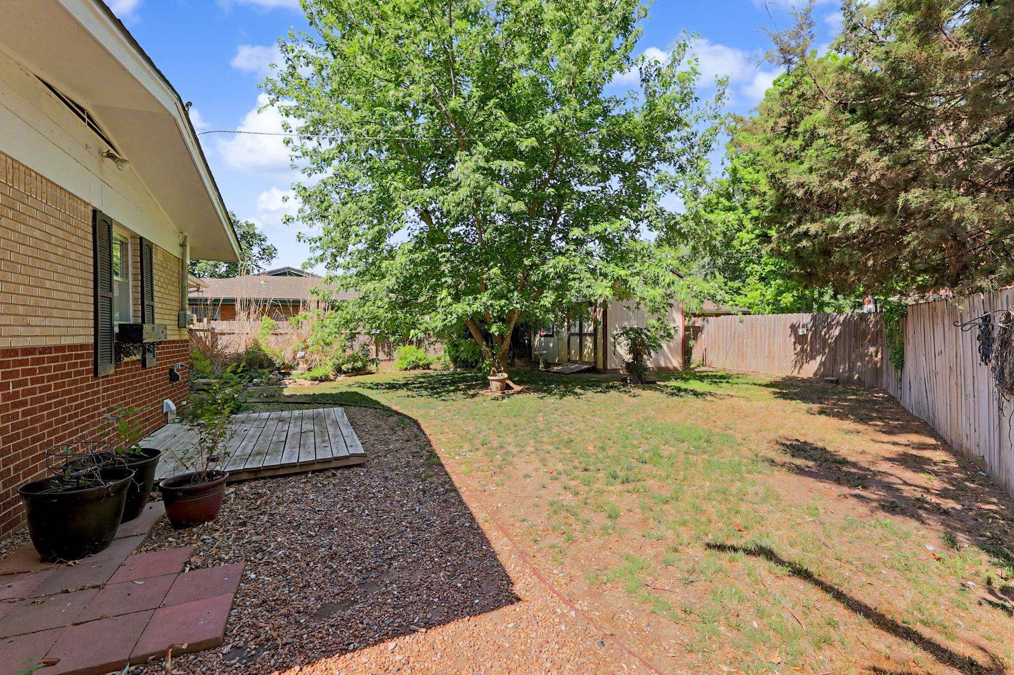 427 Ivah Haysville KS 67060