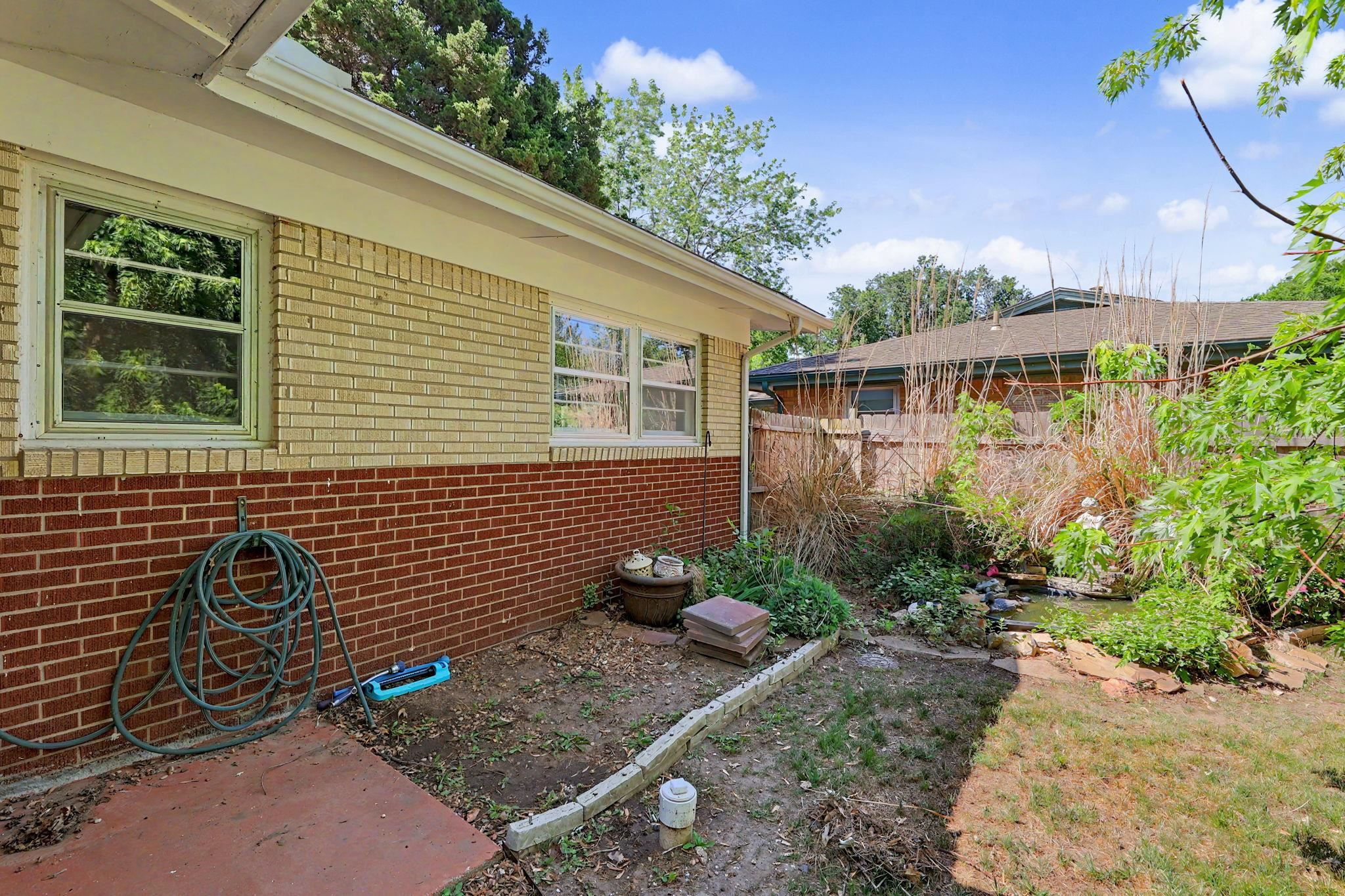 427 Ivah Haysville KS 67060
