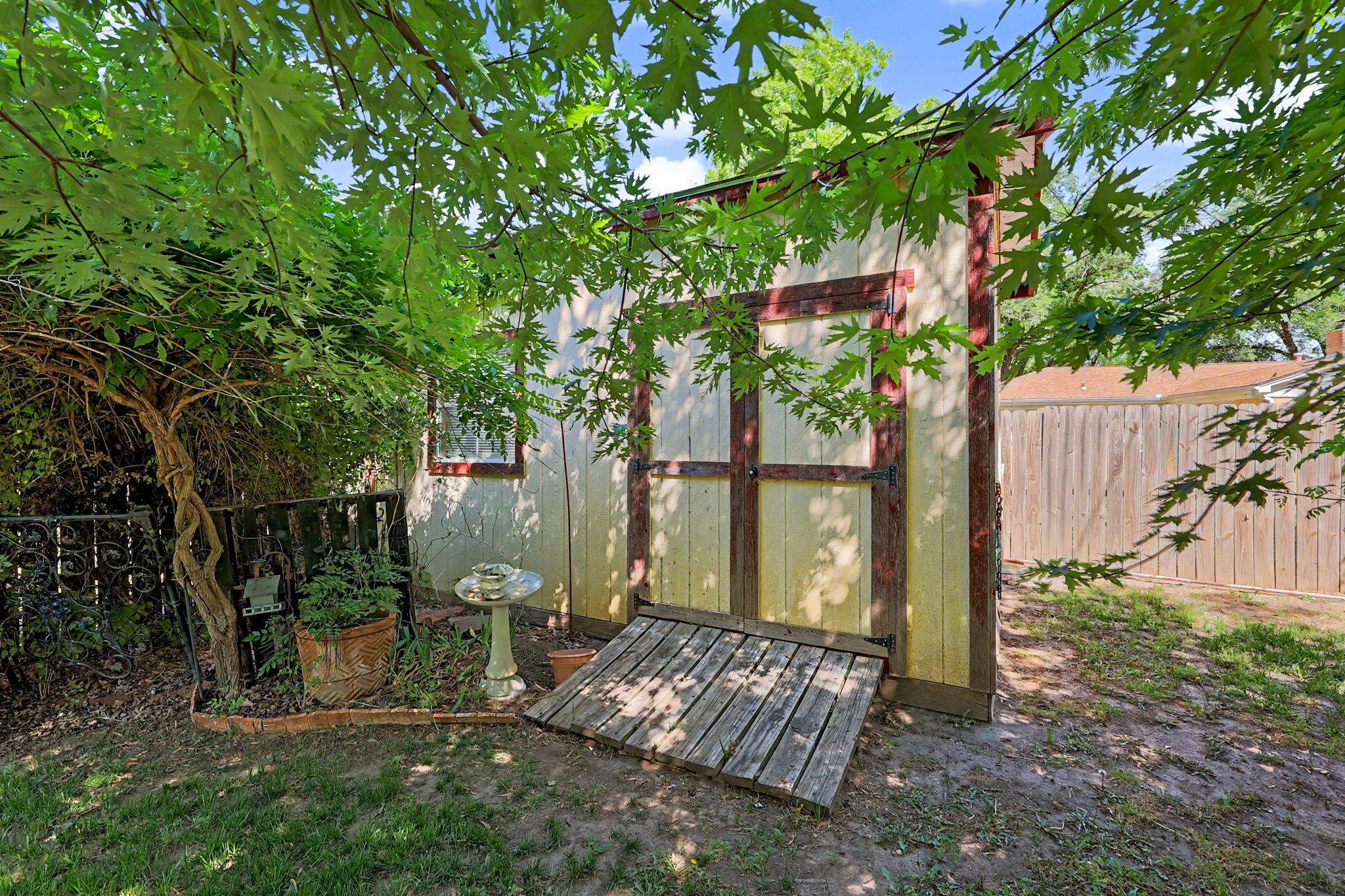 427 Ivah Haysville KS 67060