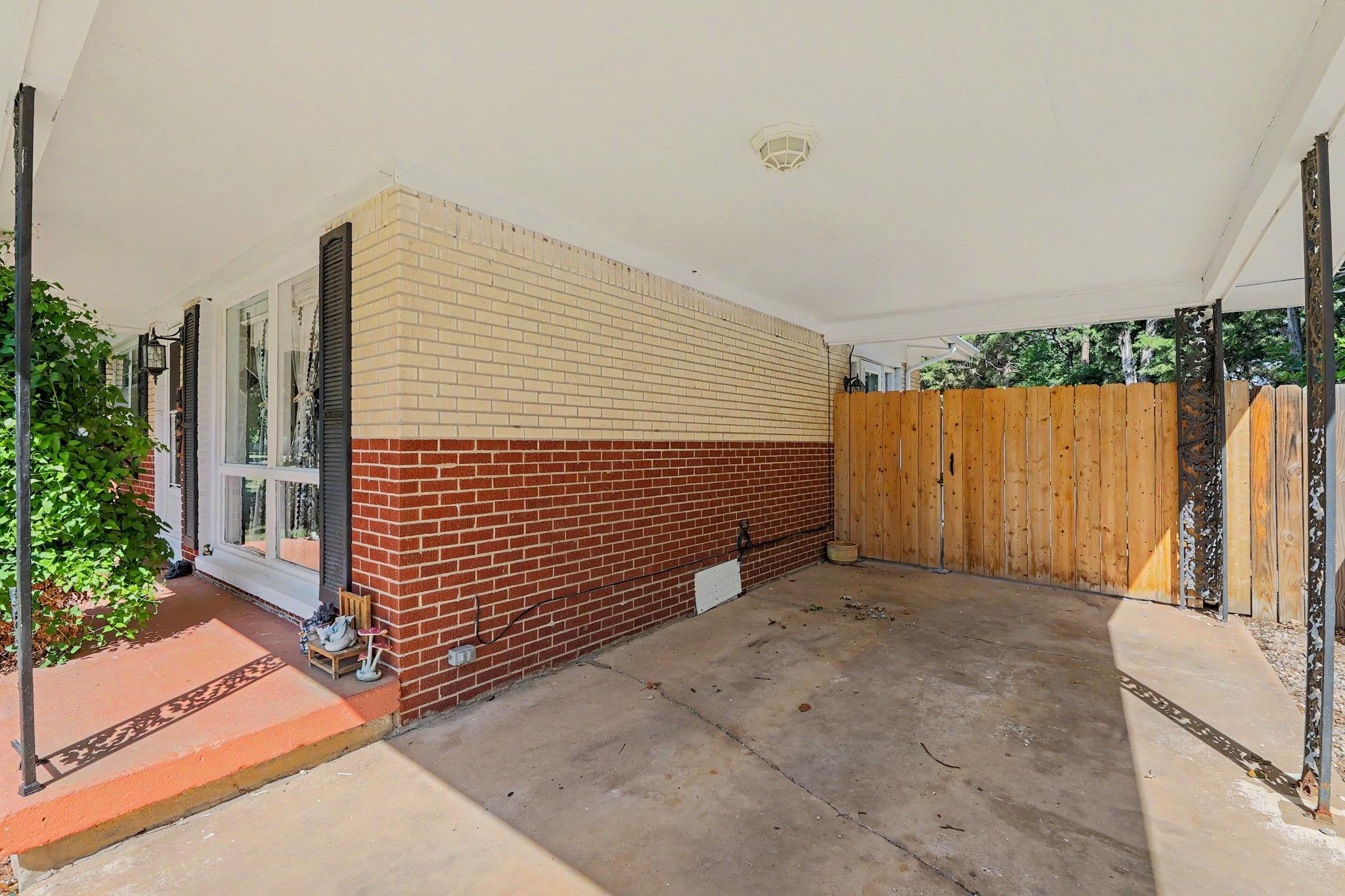 427 Ivah Haysville KS 67060