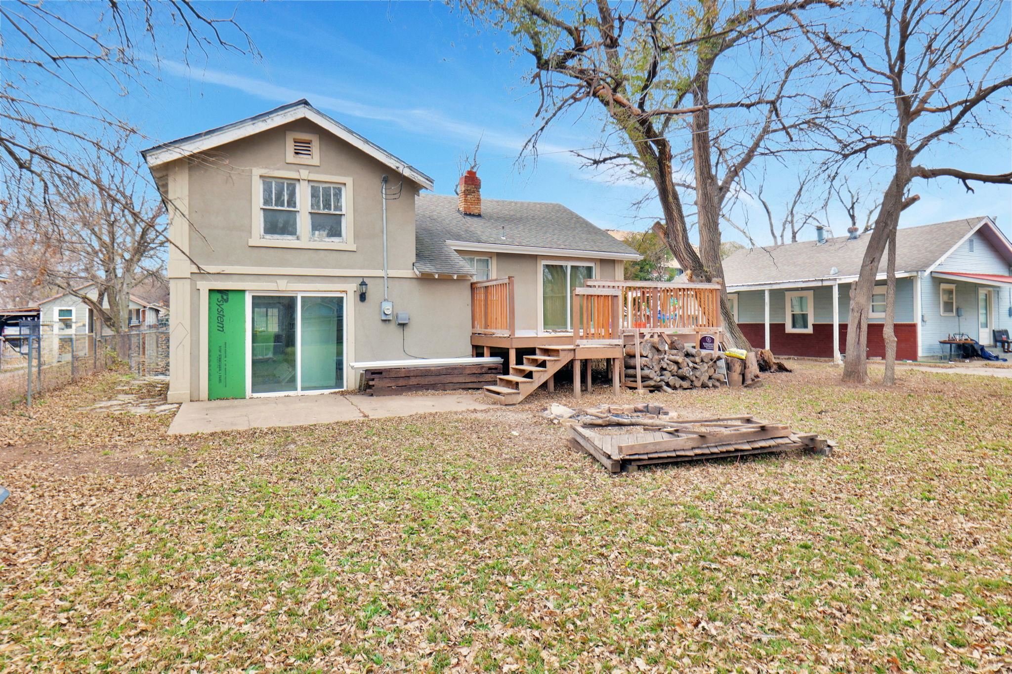 2116 N Fairview Avenue Wichita KS 67203