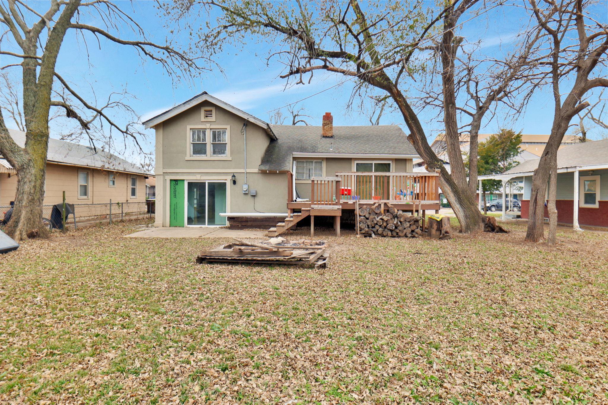 2116 N Fairview Avenue Wichita KS 67203