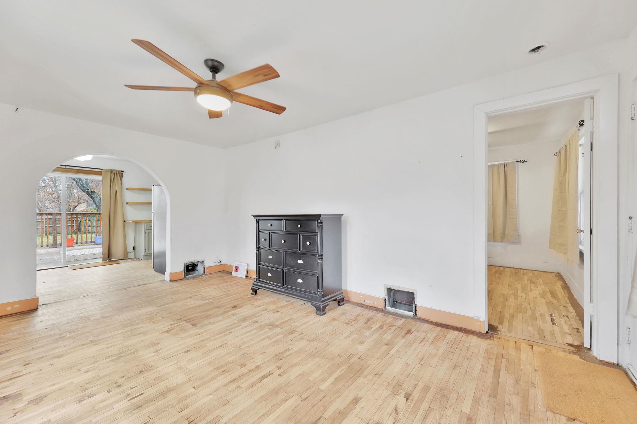 2116 N Fairview Avenue Wichita KS 67203