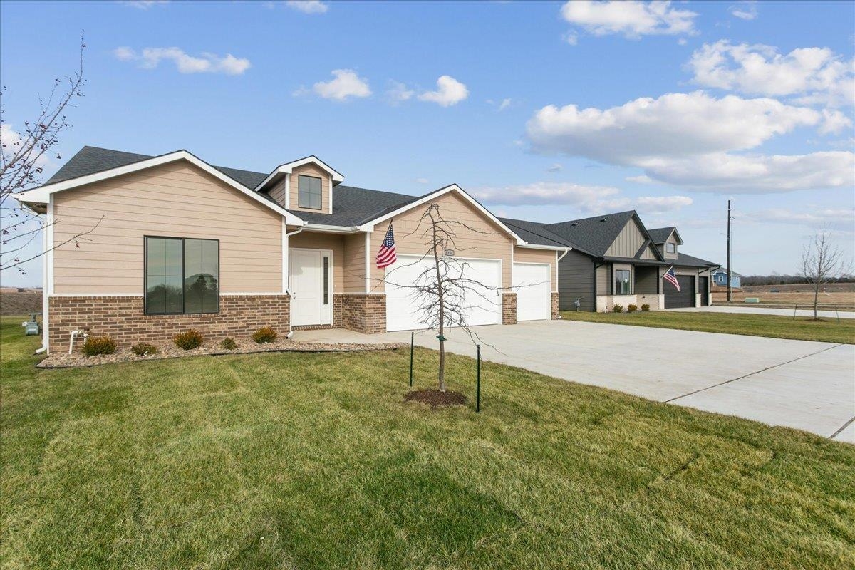 1630 E Appleton Street Valley Center KS 67147