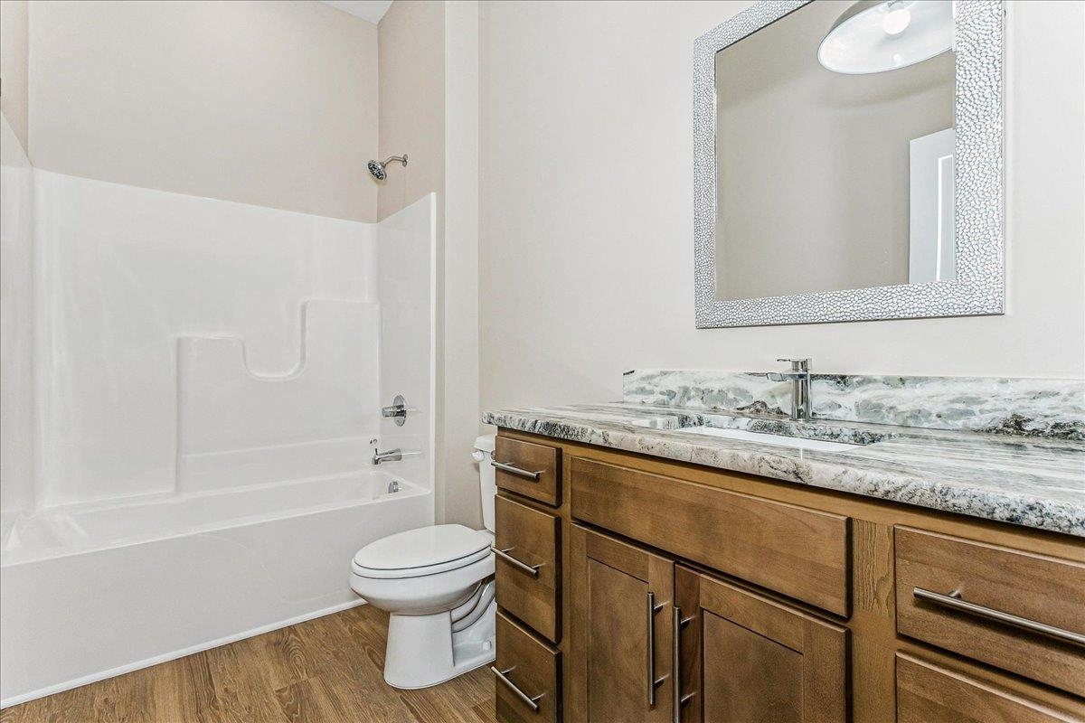1630 E Appleton Street Valley Center KS 67147
