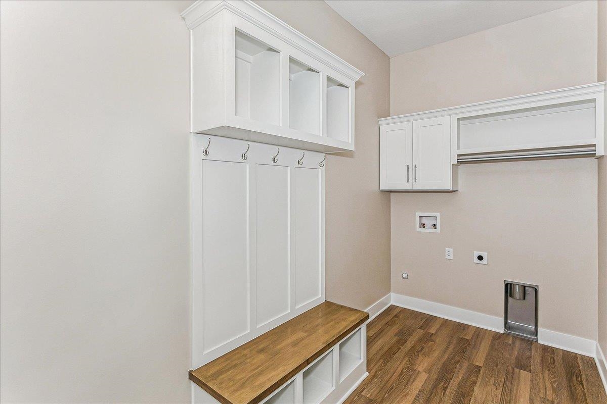 1630 E Appleton Street Valley Center KS 67147