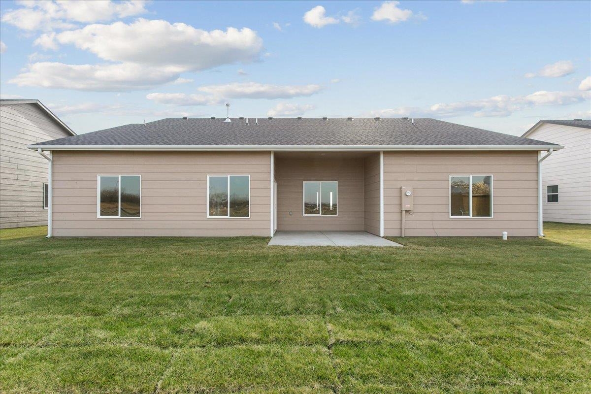 1630 E Appleton Street Valley Center KS 67147