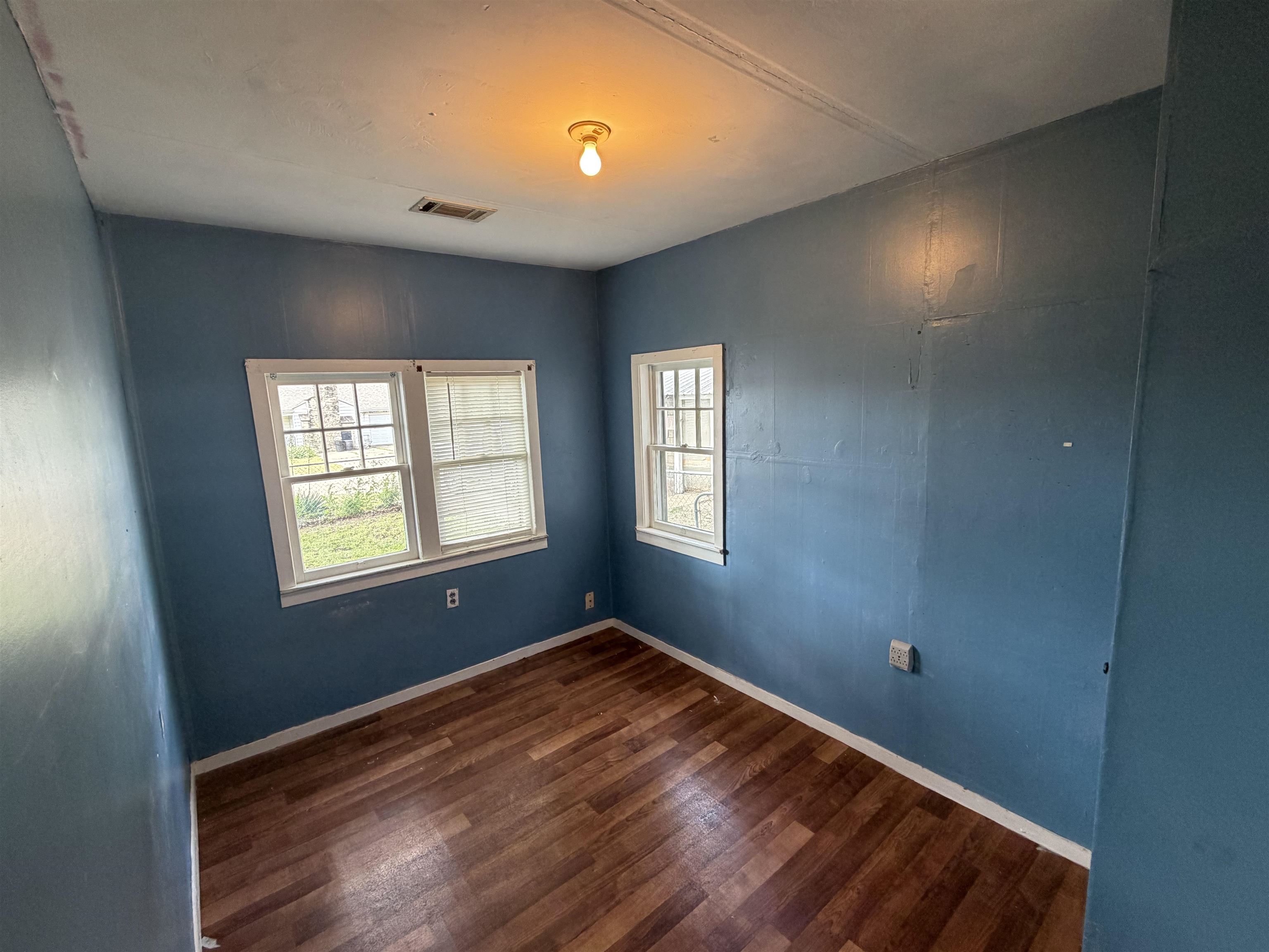 621 Alexander Winfield KS 67156