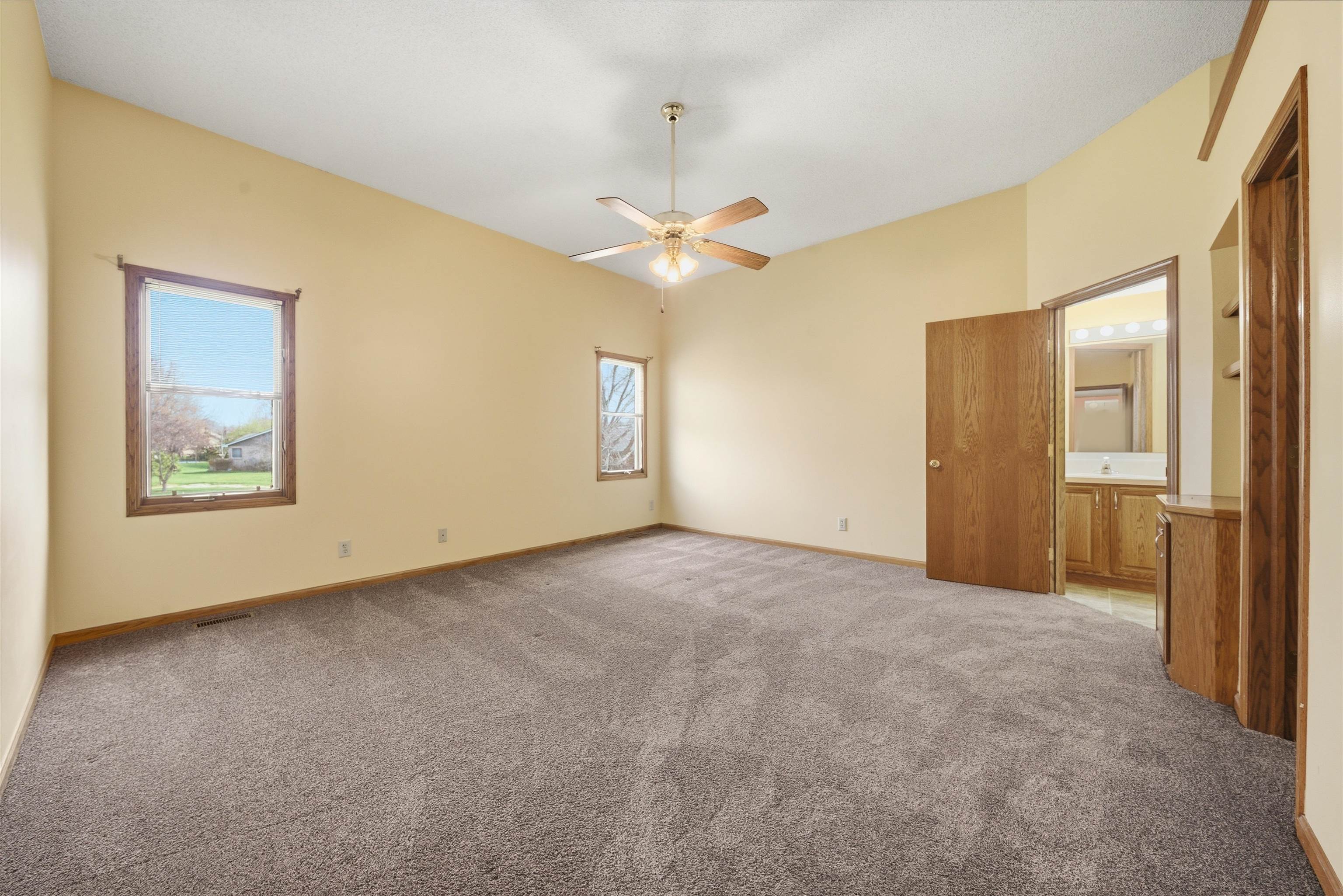 110 N Karren Court Wichita KS 67212-5958