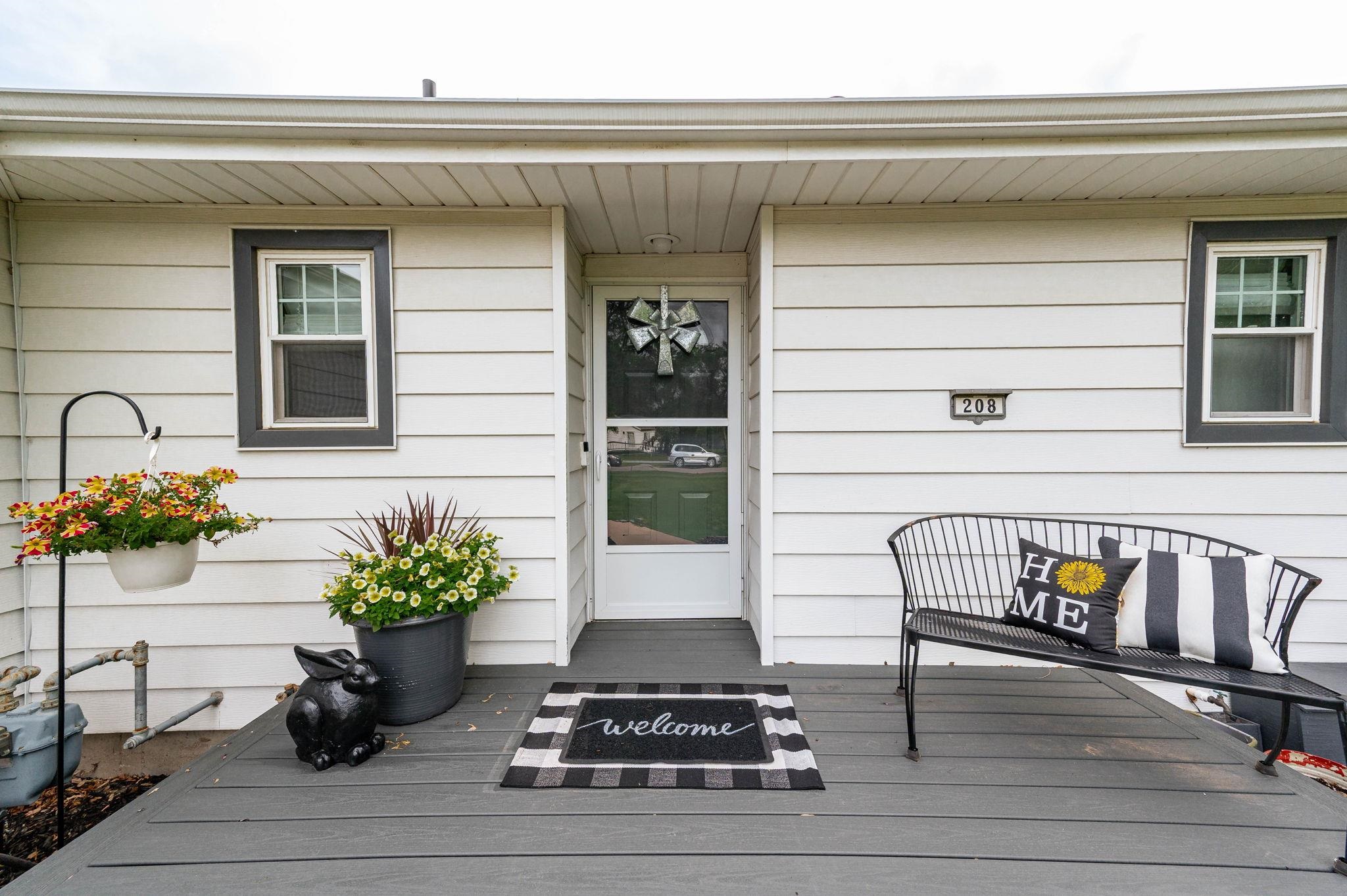 208 N Zelta Wichita KS 67206