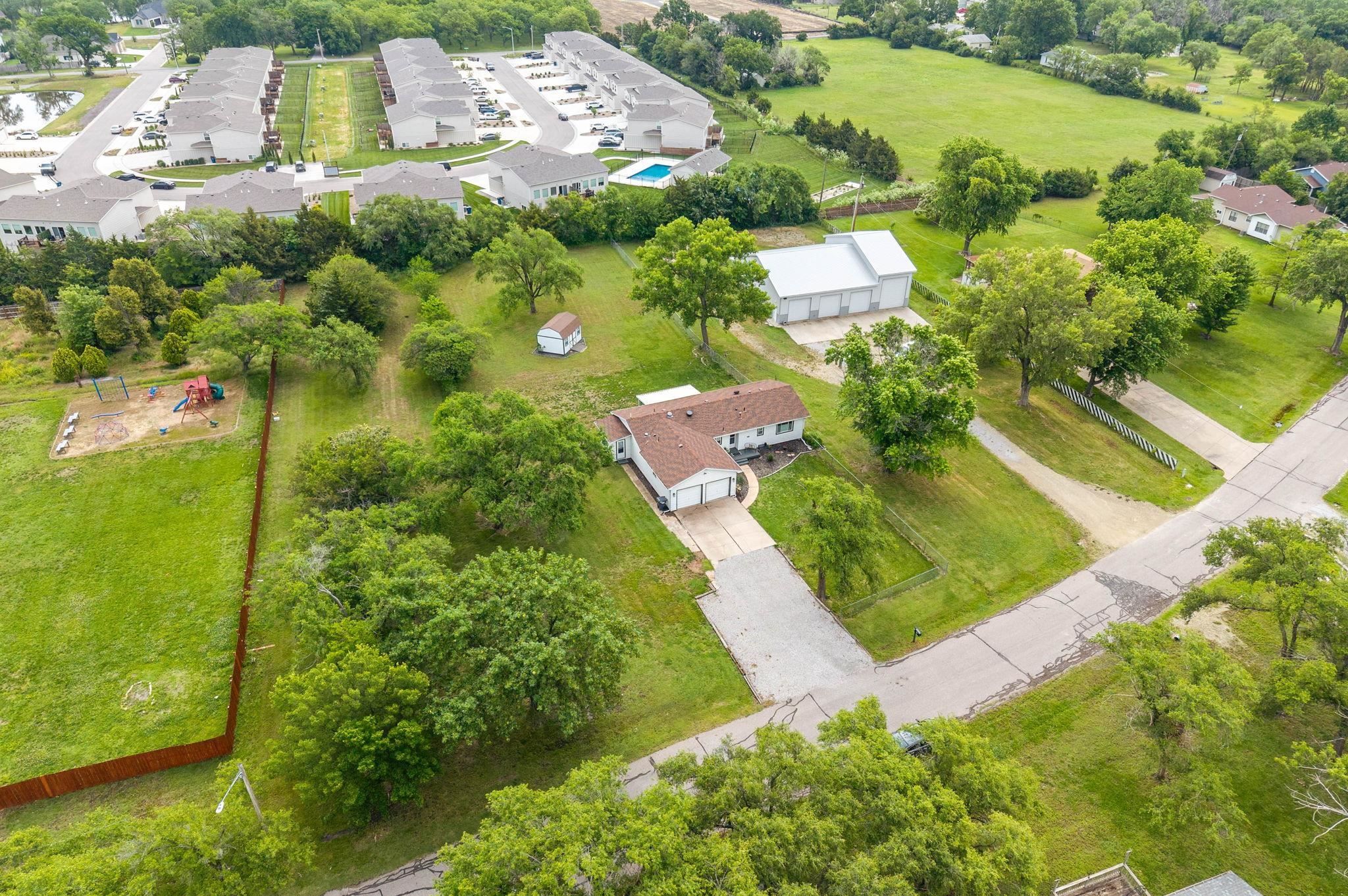 208 N Zelta Wichita KS 67206