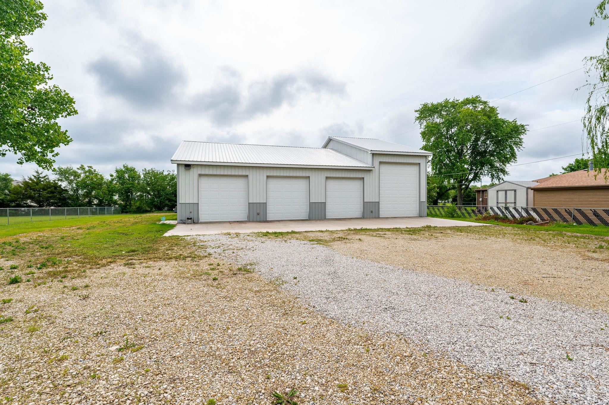 208 N Zelta Wichita KS 67206