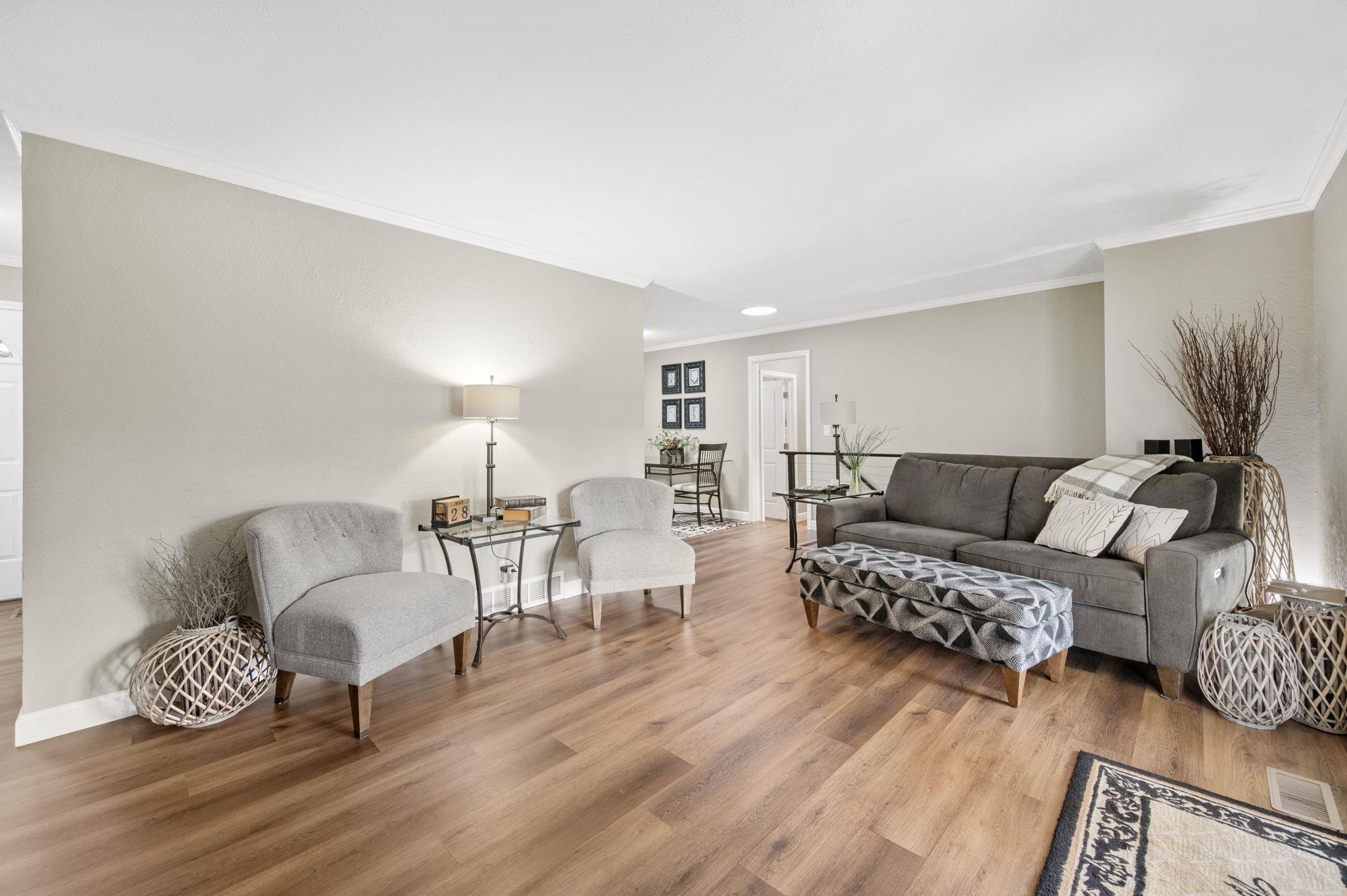 208 N Zelta Wichita KS 67206