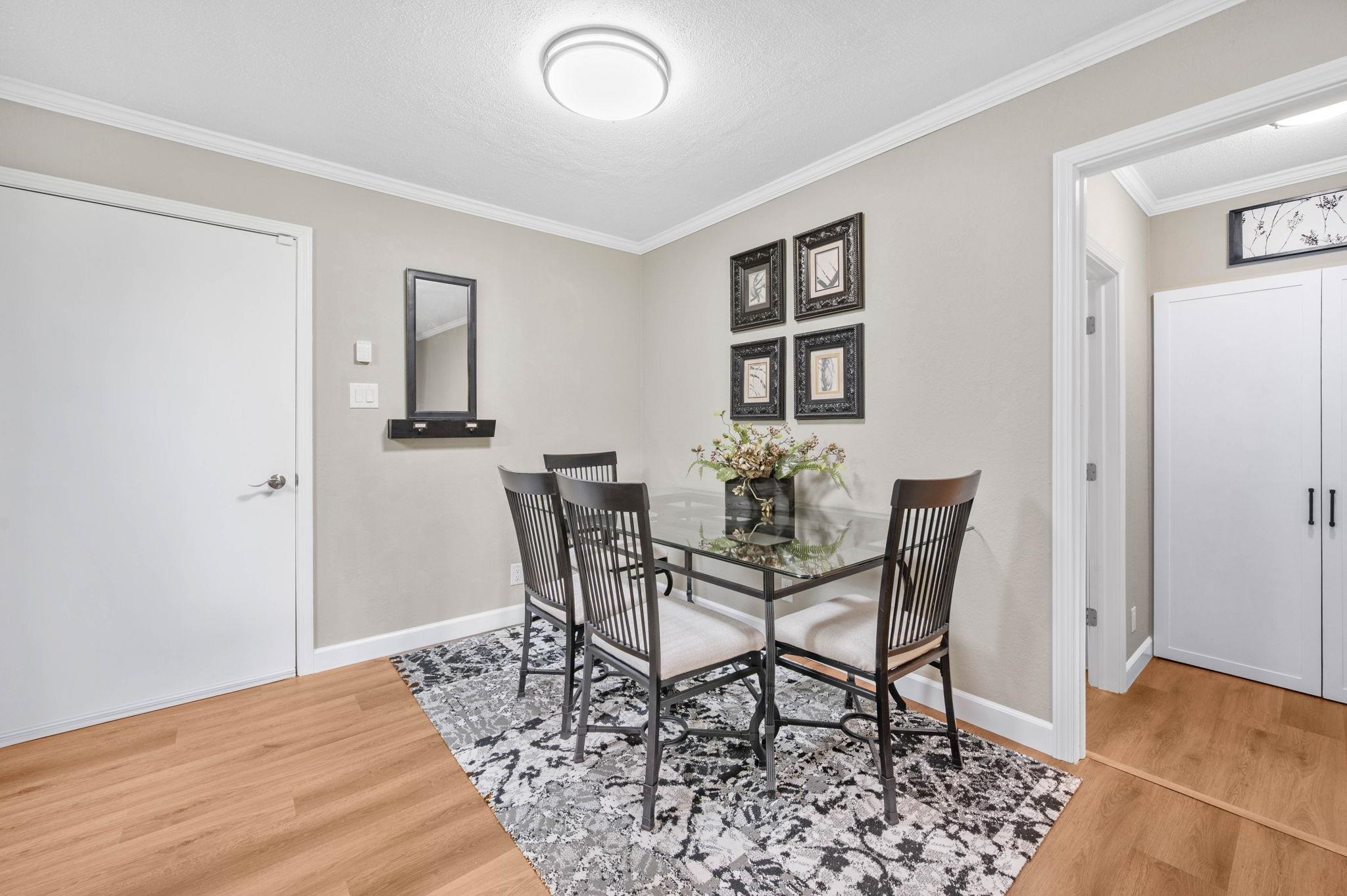 208 N Zelta Wichita KS 67206