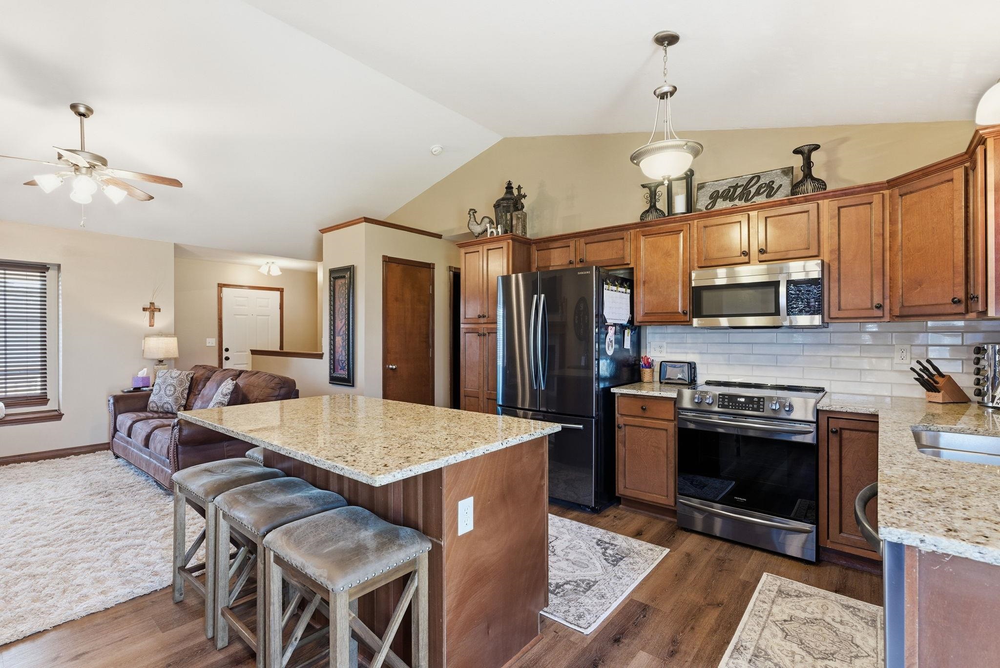 1224 E Ridgeview Court Clearwater KS 67026