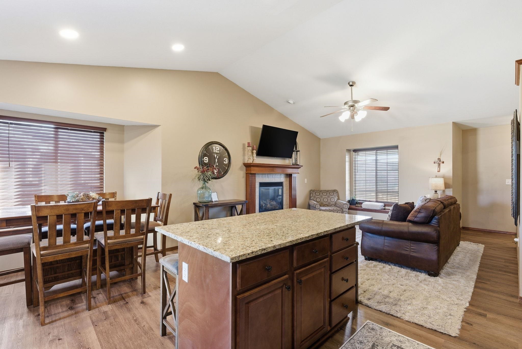 1224 E Ridgeview Court Clearwater KS 67026