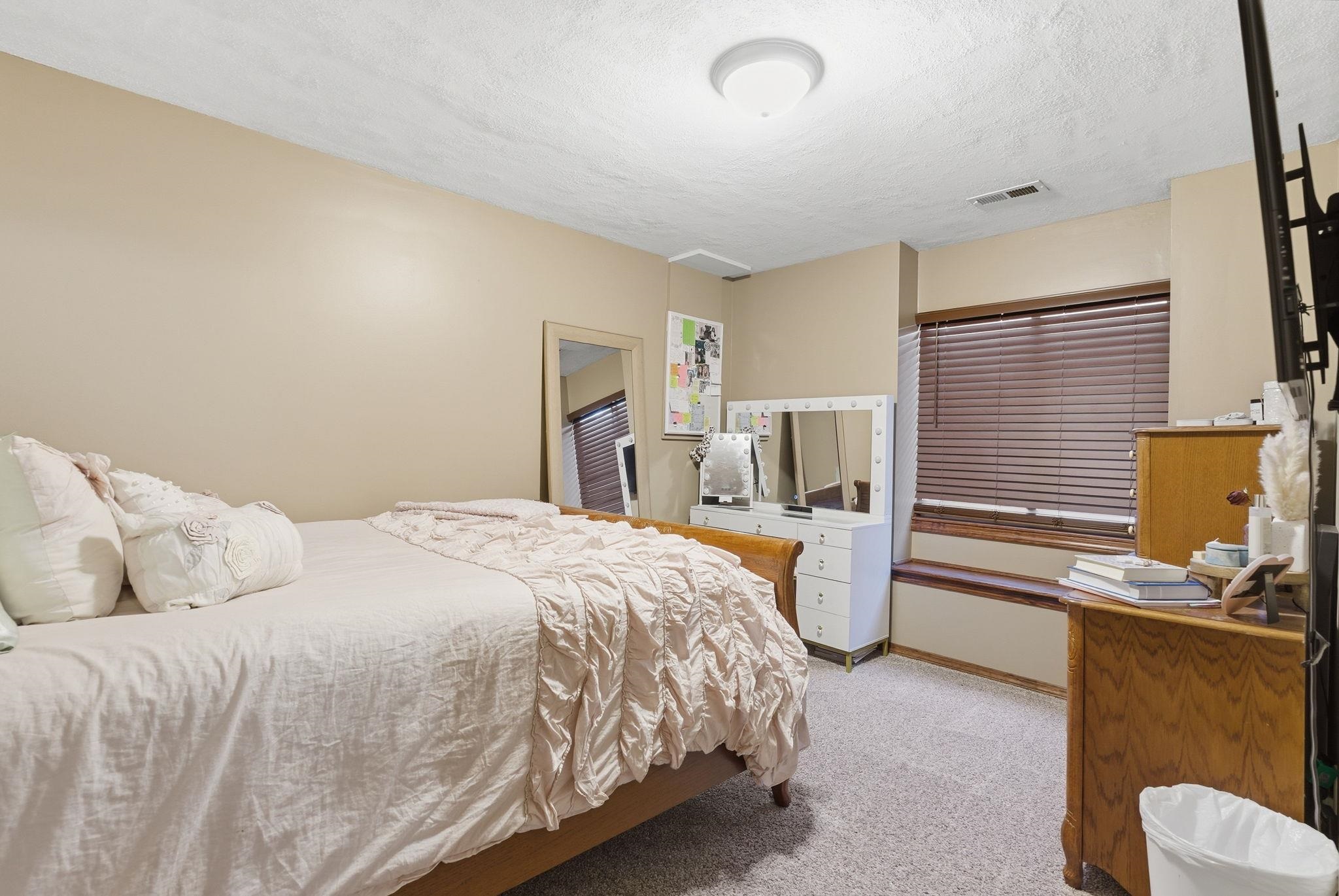 1224 E Ridgeview Court Clearwater KS 67026