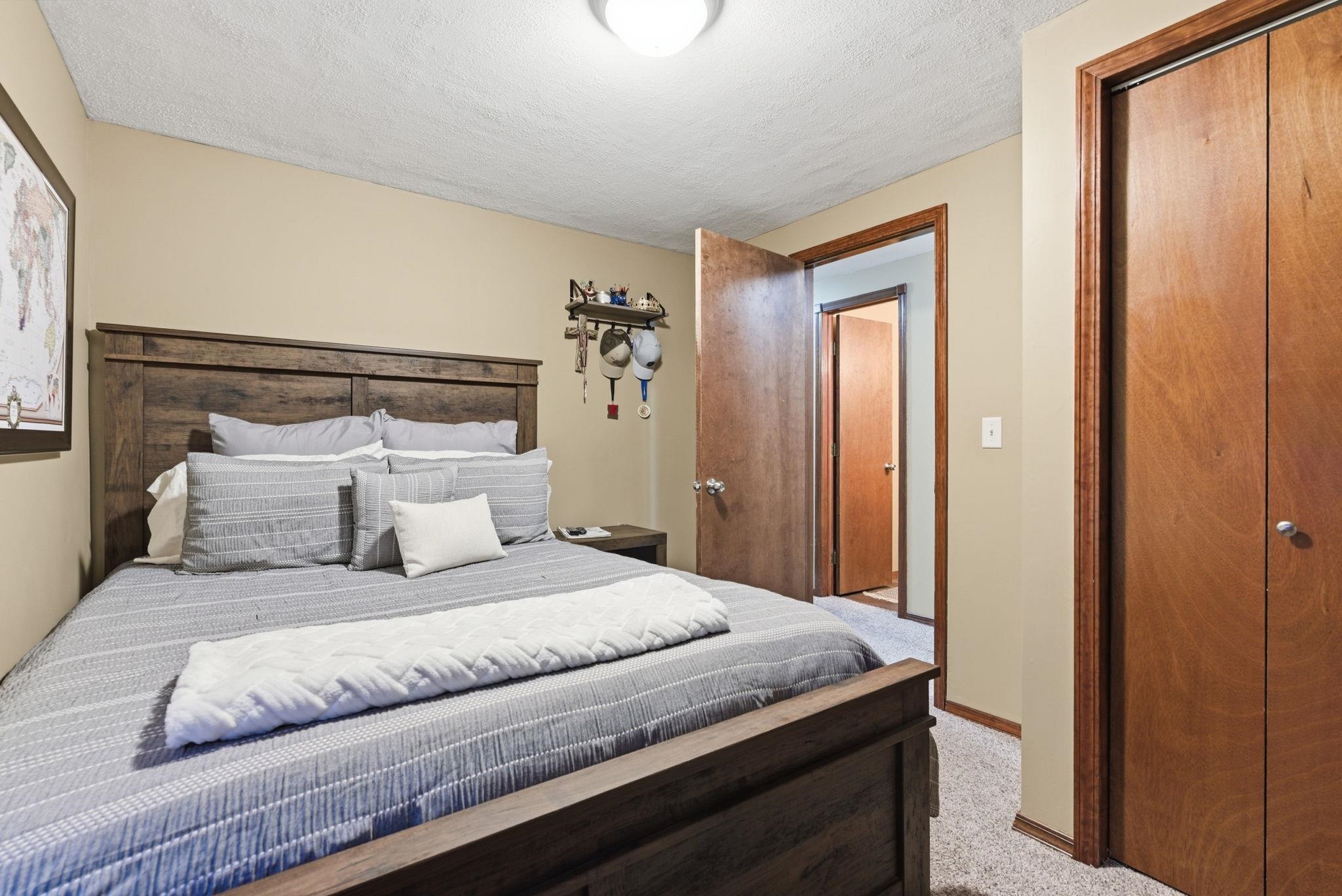 1224 E Ridgeview Court Clearwater KS 67026