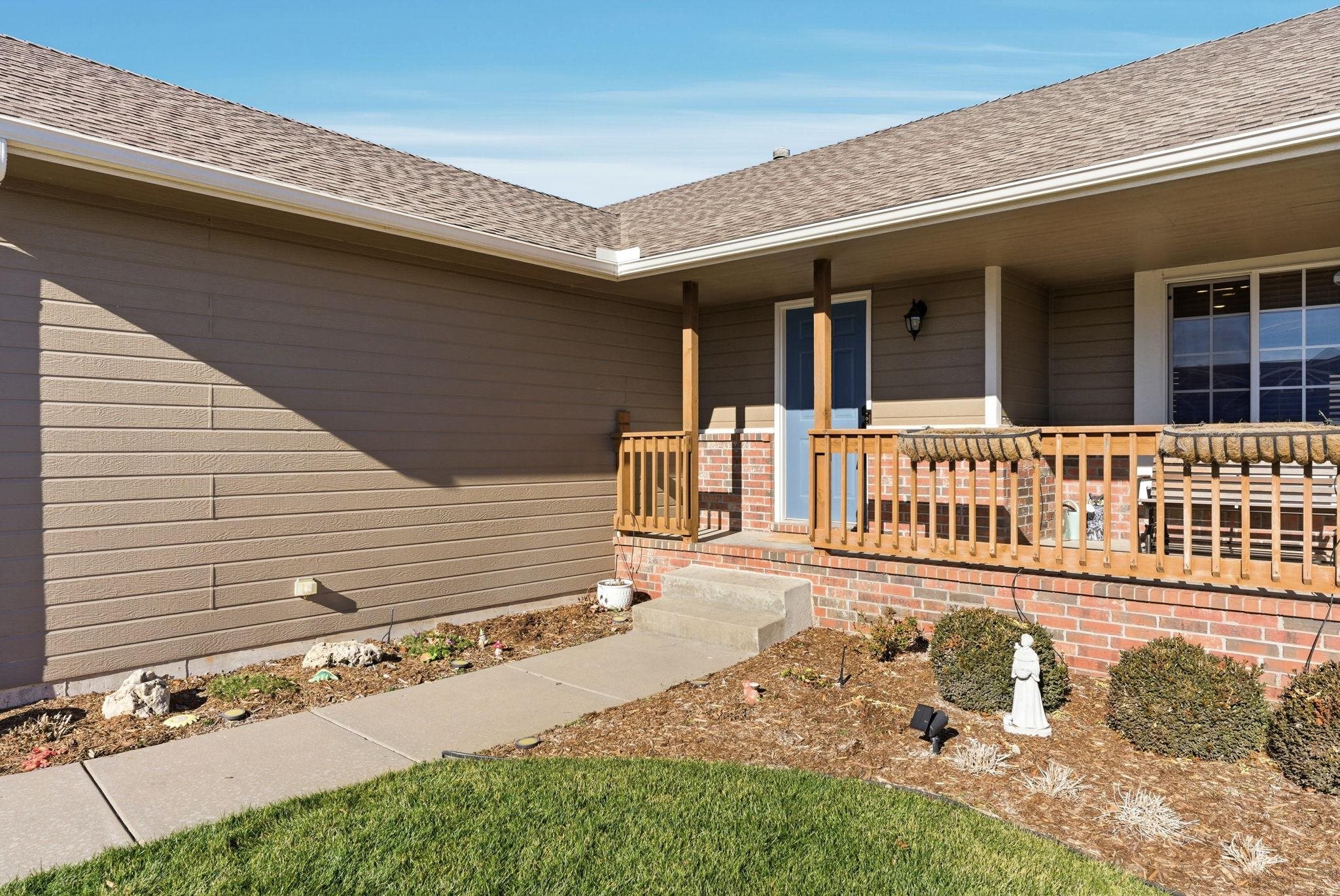 1224 E Ridgeview Court Clearwater KS 67026