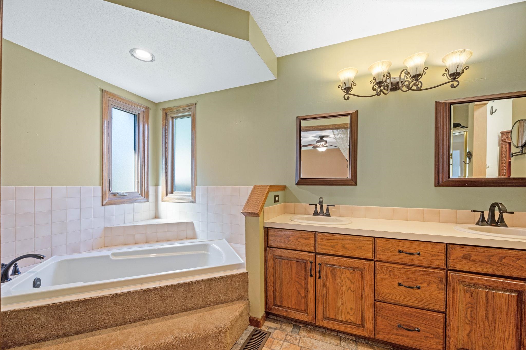 1829 N Tony Lane Wichita KS 67212