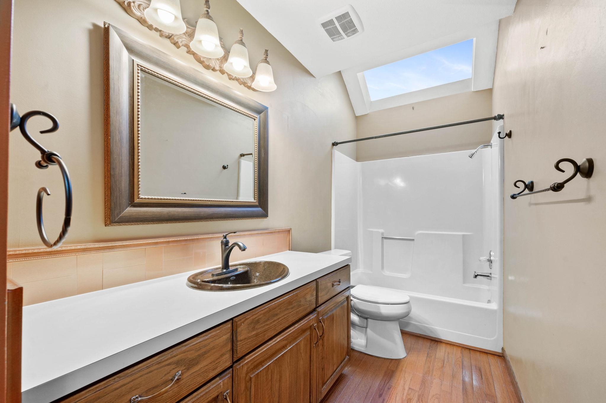 1829 N Tony Lane Wichita KS 67212