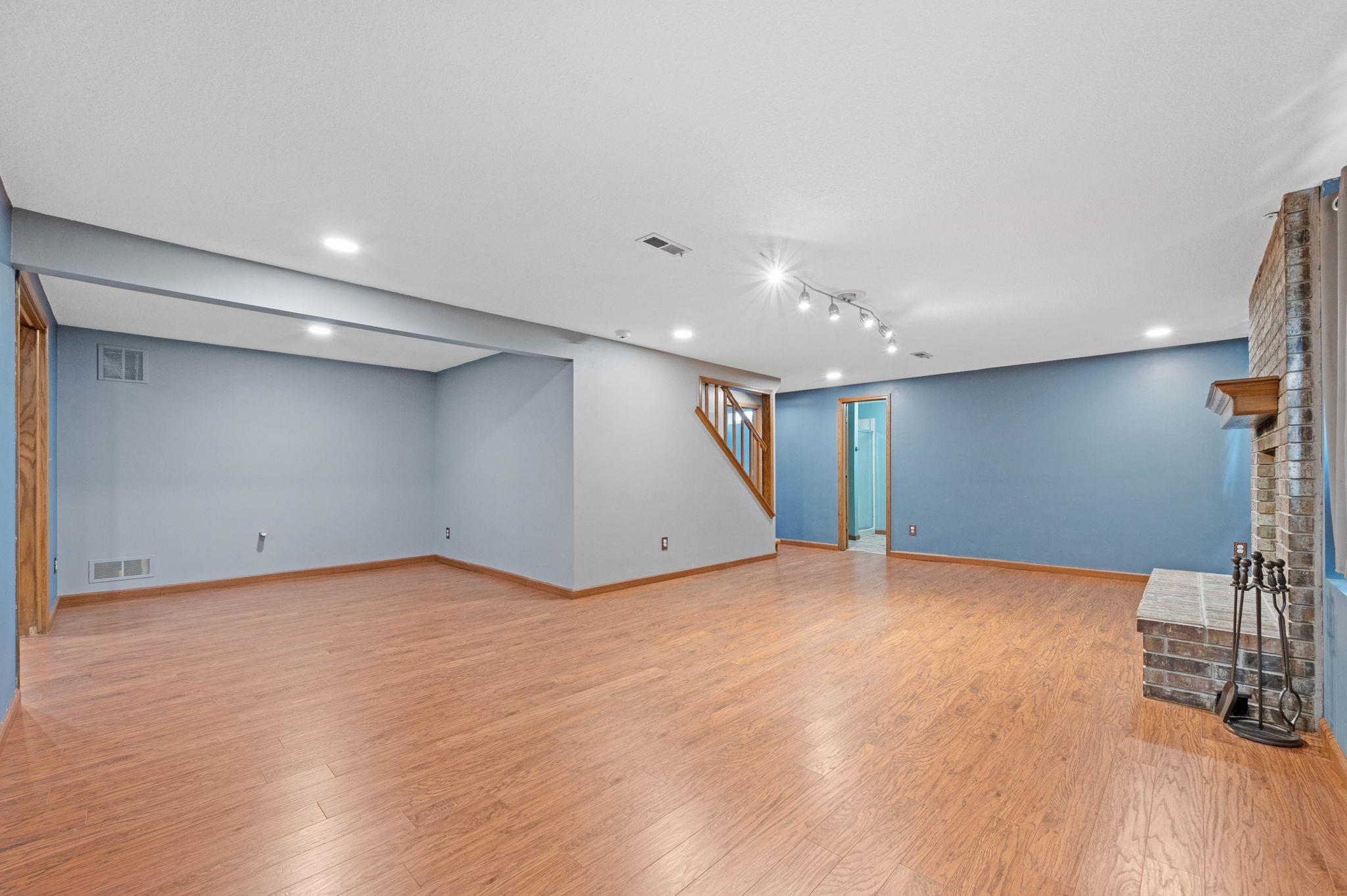 1829 N Tony Lane Wichita KS 67212