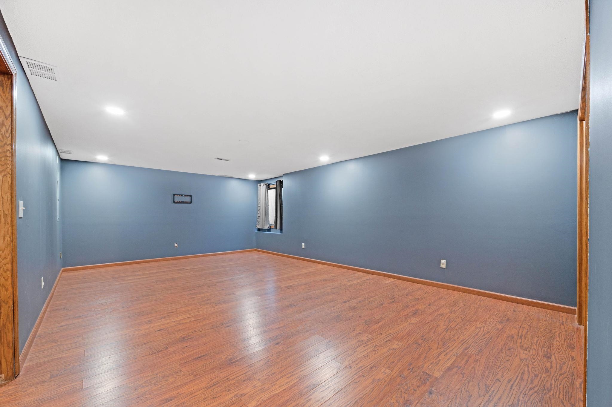 1829 N Tony Lane Wichita KS 67212