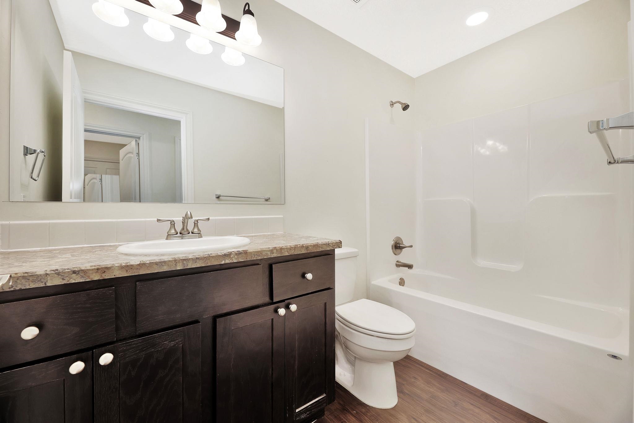638 N Redbud Court Valley Center KS 67147