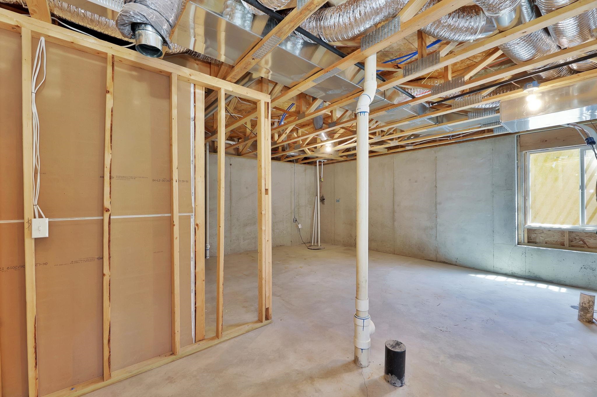 638 N Redbud Court Valley Center KS 67147