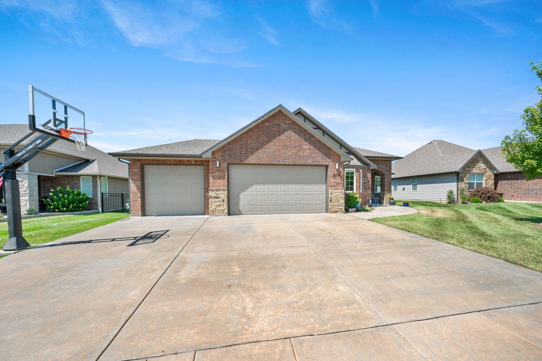 5111 N Remington Street Bel Aire KS 67226