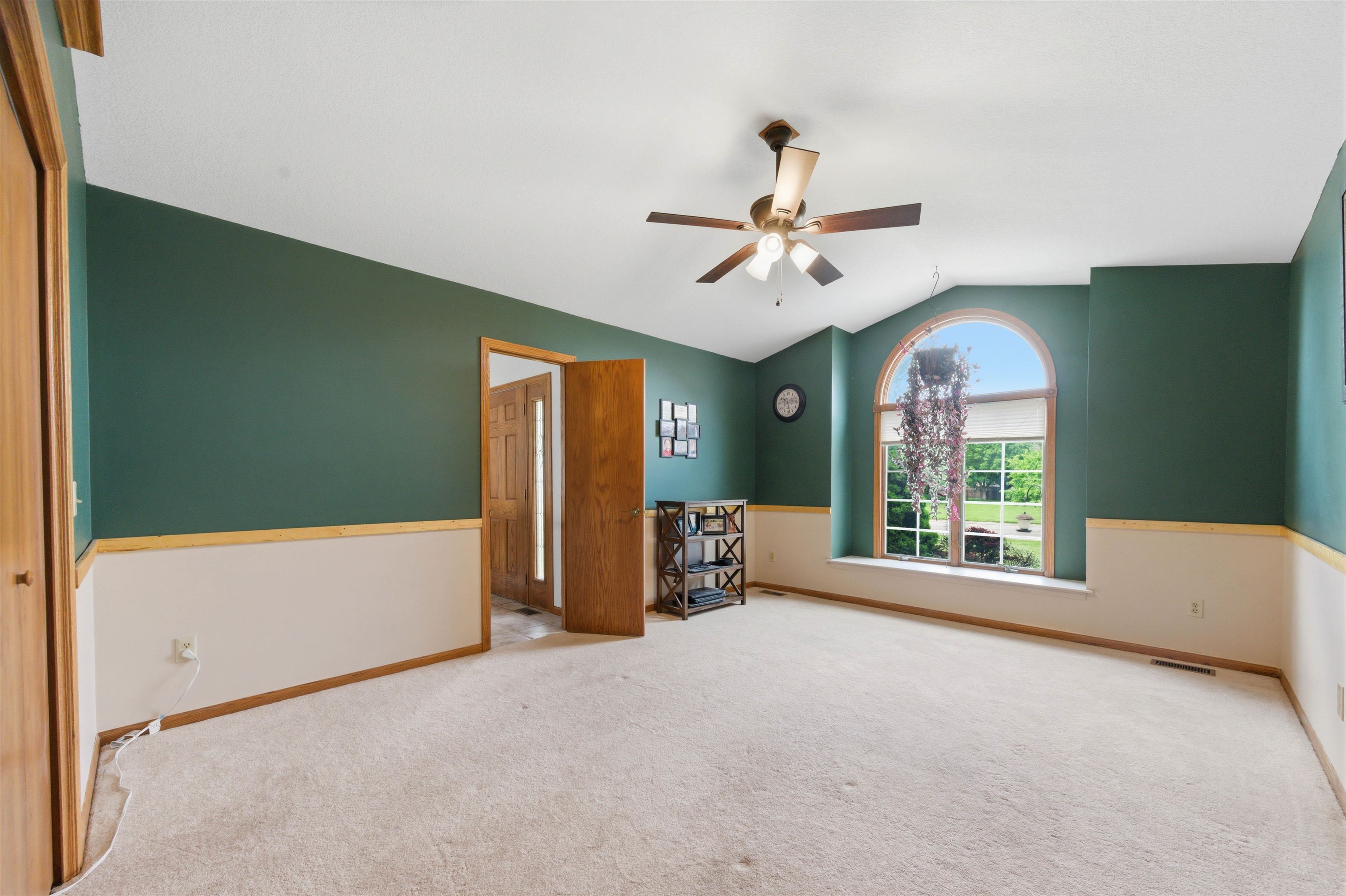1216 S Chestnut Street Halstead KS 67056