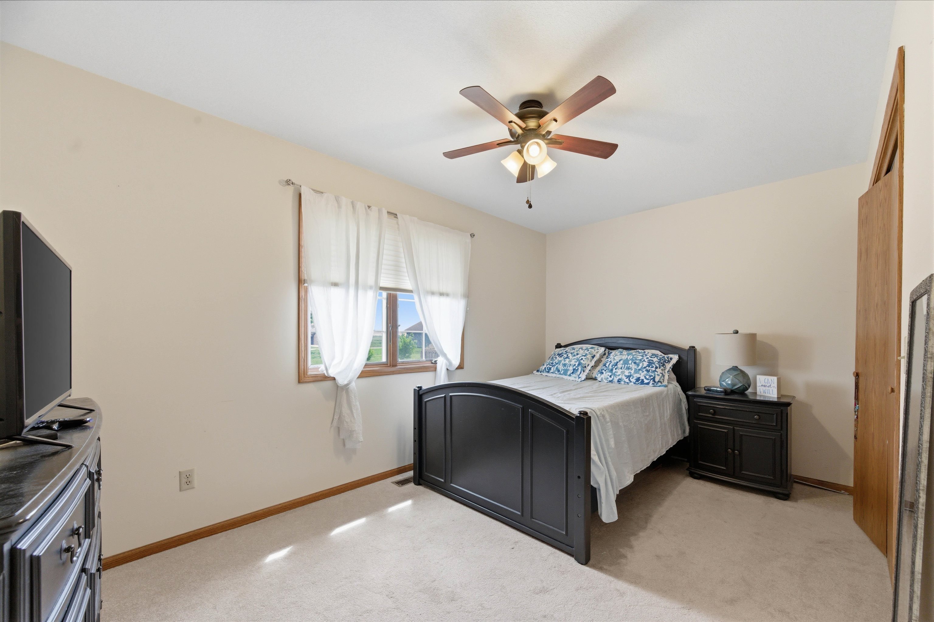 1216 S Chestnut Street Halstead KS 67056
