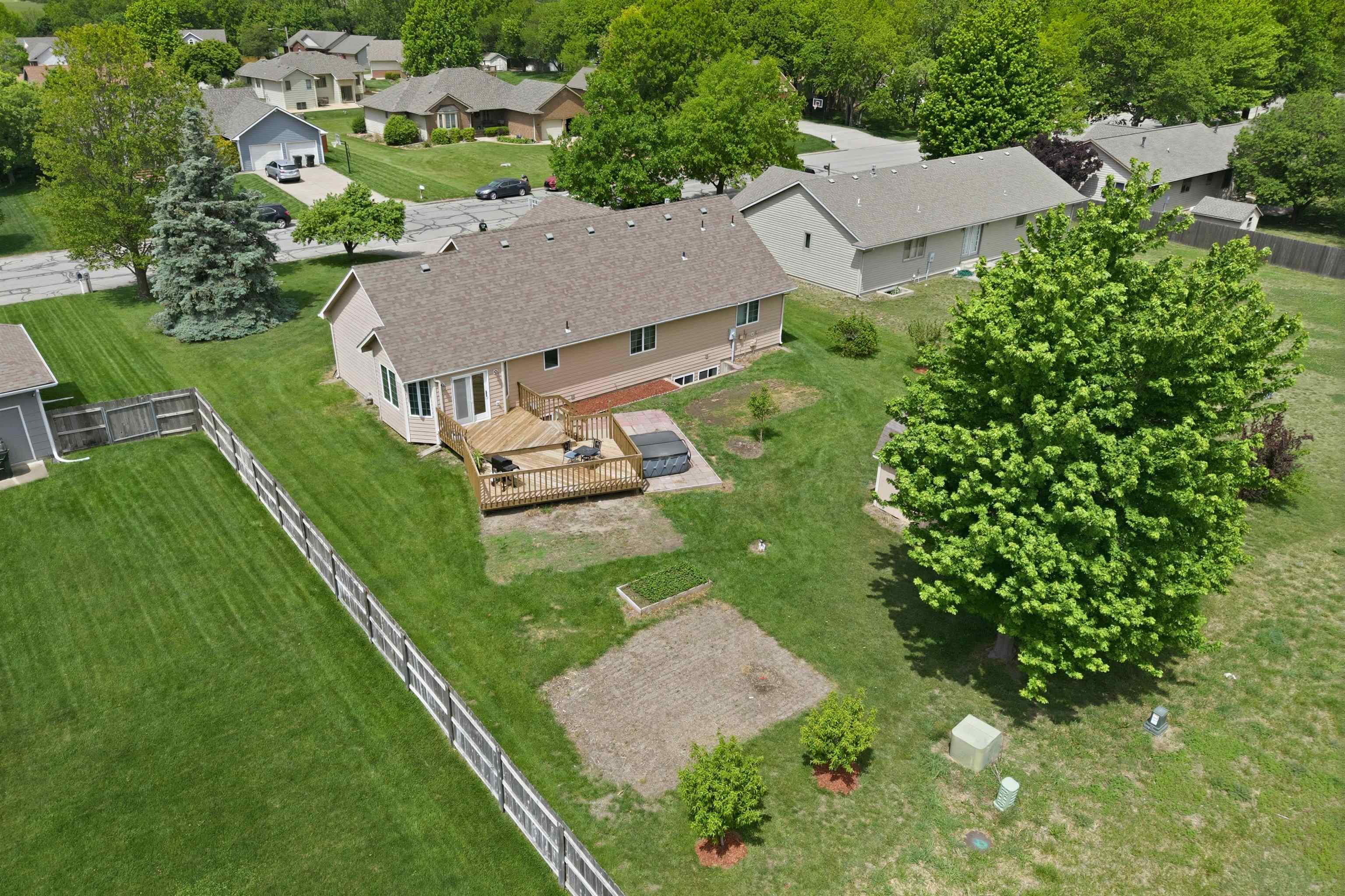 1216 S Chestnut Street Halstead KS 67056