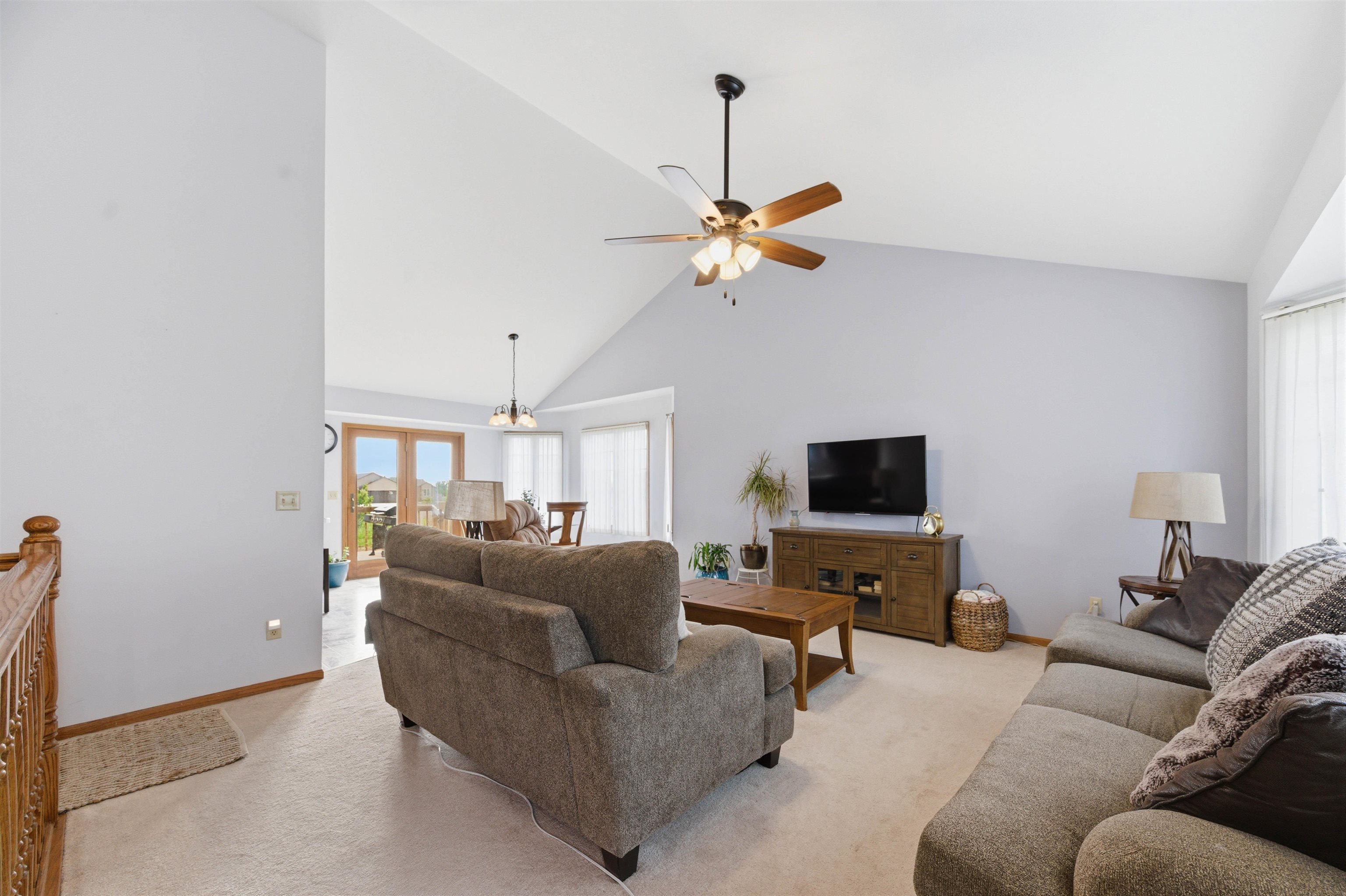 1216 S Chestnut Street Halstead KS 67056