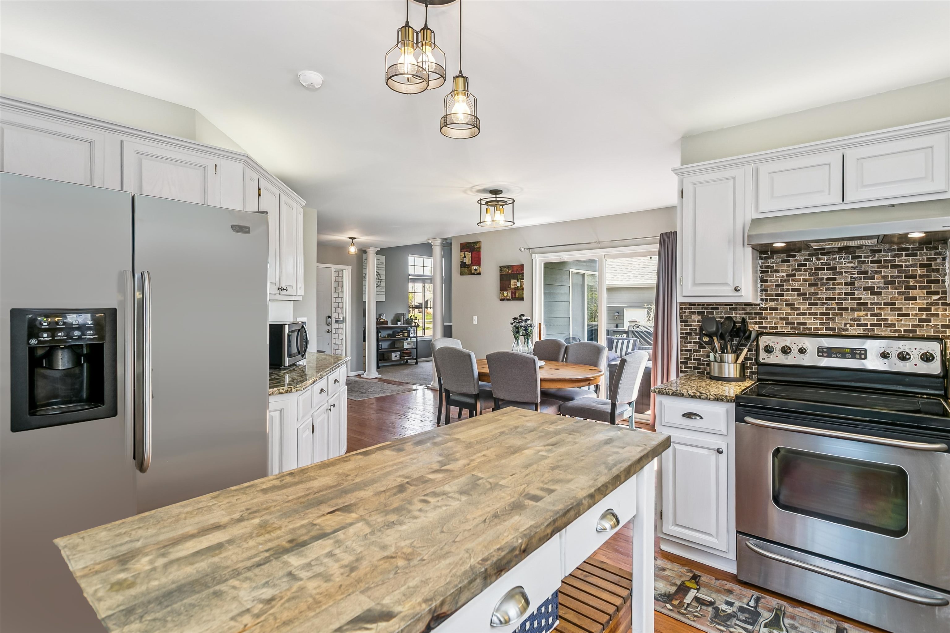 465 S Limuel Court Wichita KS 67235